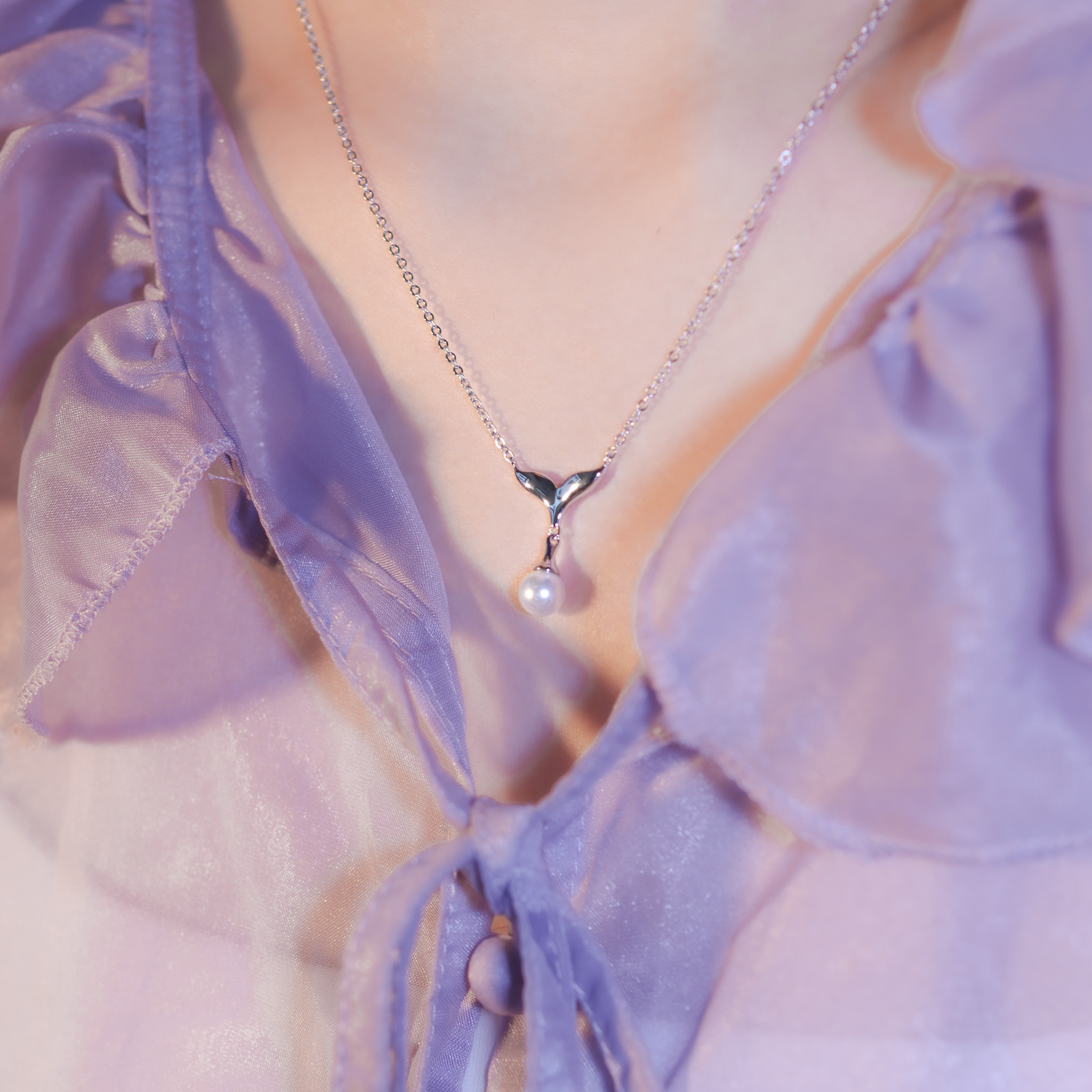| 925 Silver・White Gold・Pearl Learning To Be Brave Necklace | NE1187 |