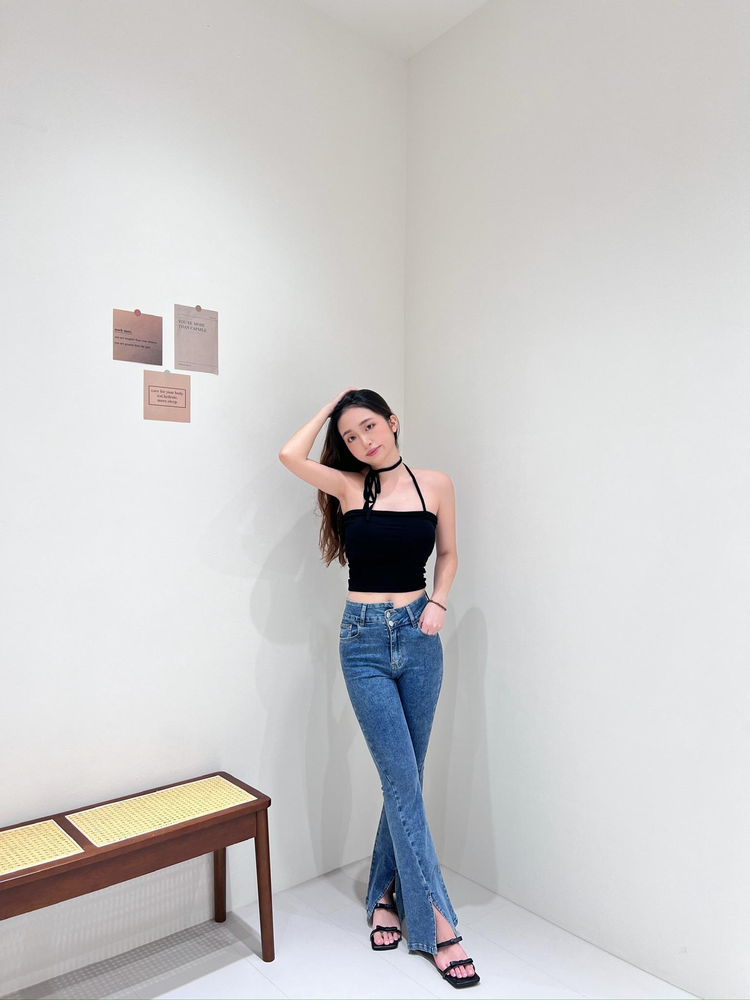 高腰雙釦喇叭牛仔褲