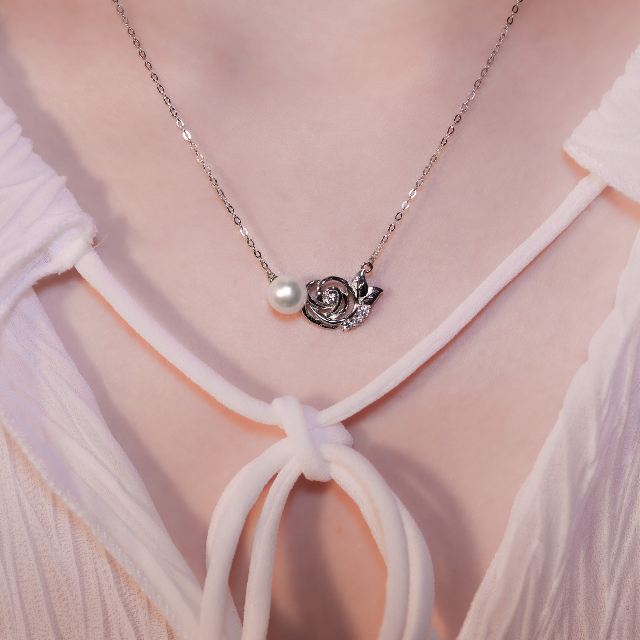 | 925純銀・白金・珍珠 | 唯一小夢項鍊 | NE1142 |