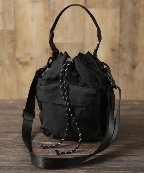 GERRY / Drawstring shoulder bag