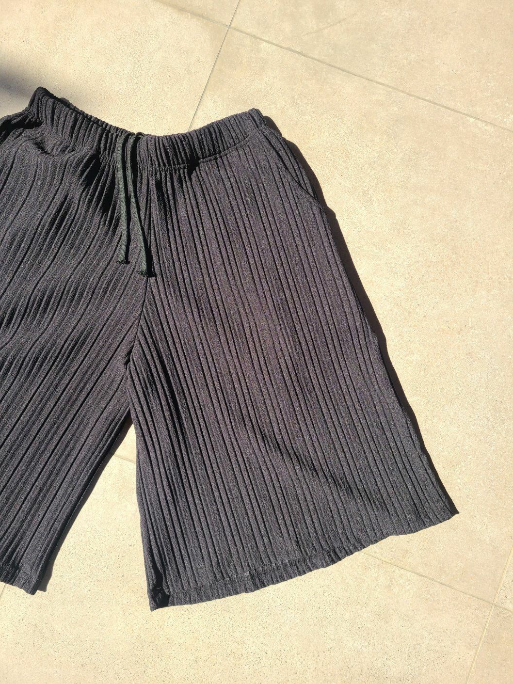 淨色暗直紋短褲 Not-014P