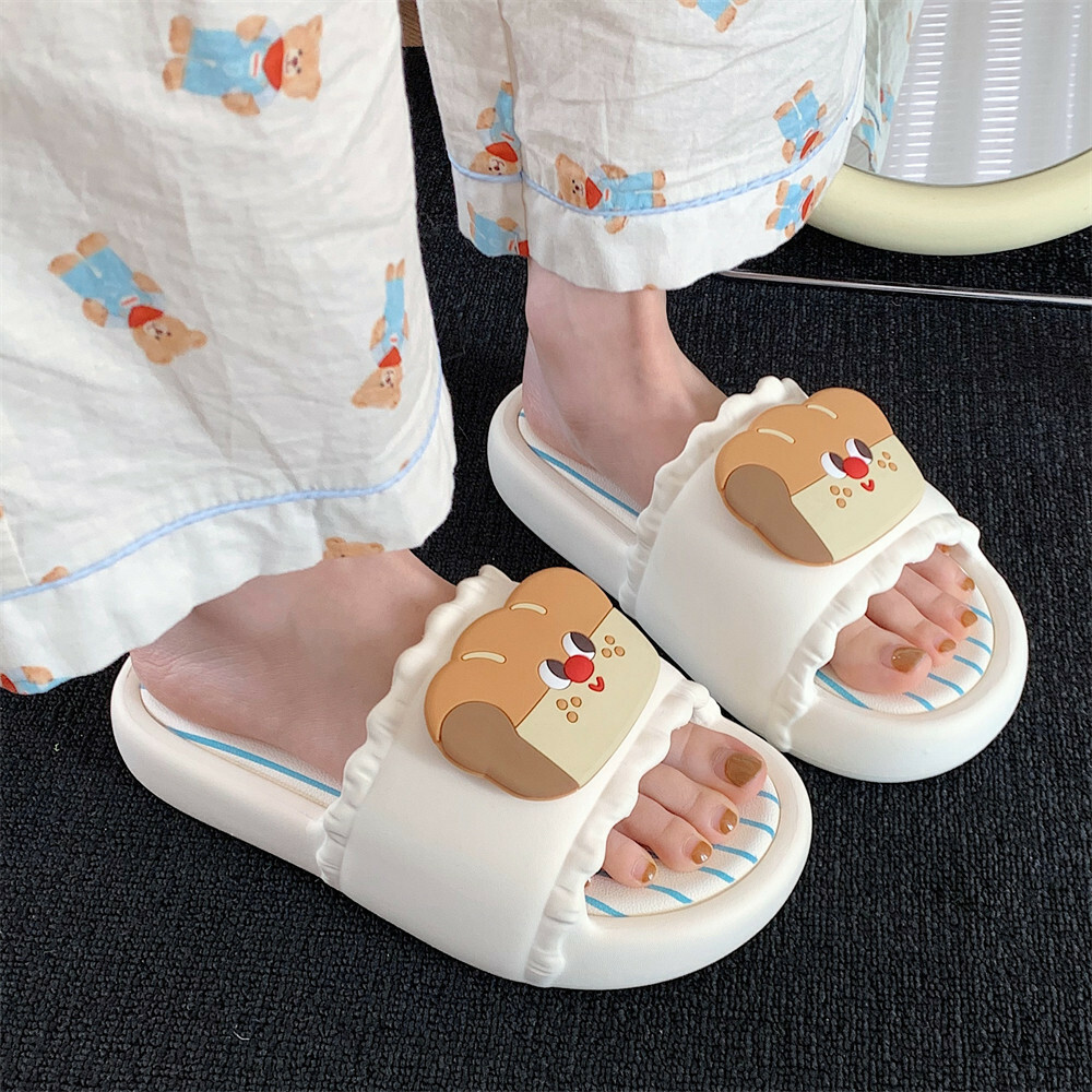 《4641》夏季踩屎感趣味吐司室內拖