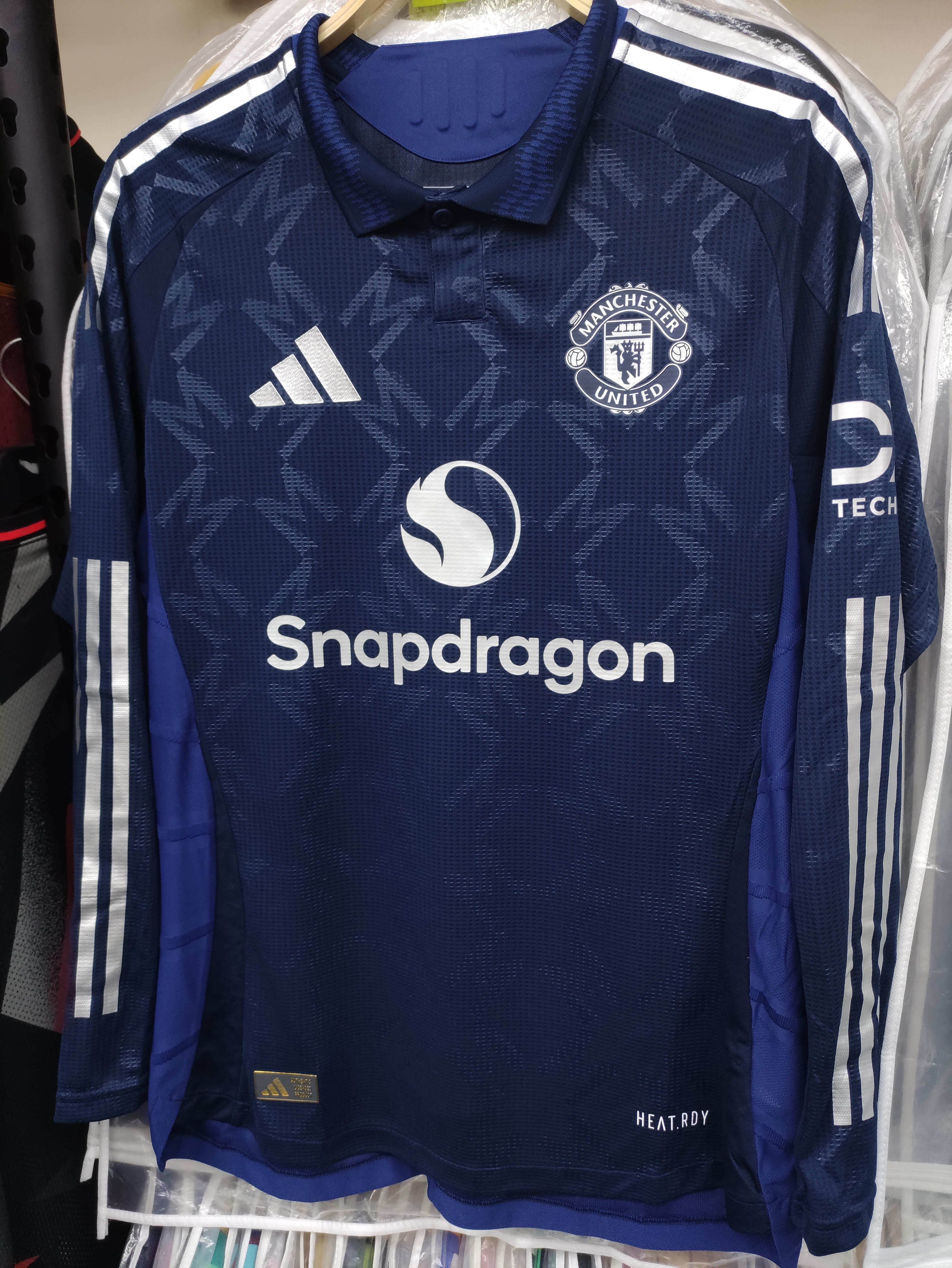 24-25曼聯作客長袖球員版球衣