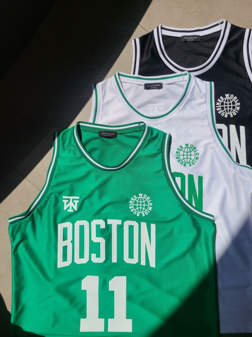 英文字圖案背心 Not-016V