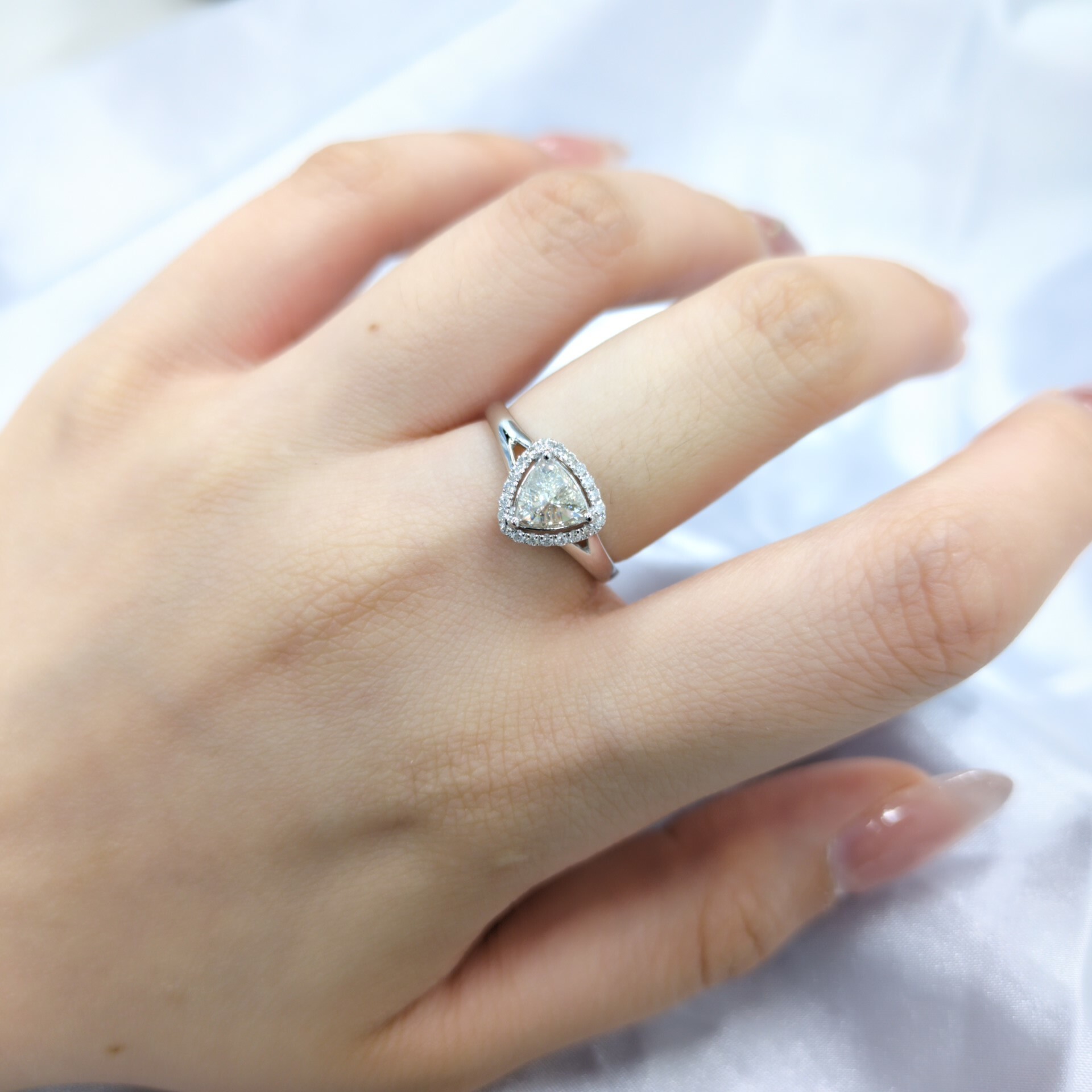 18K White Gold 0.62ct Triangle Cut Diamond Ring