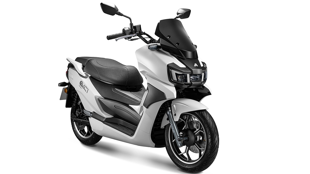 宏佳騰智慧電車 - EV-C1 | 跑旅 | 皮帶 | 雙電池 | gogoro