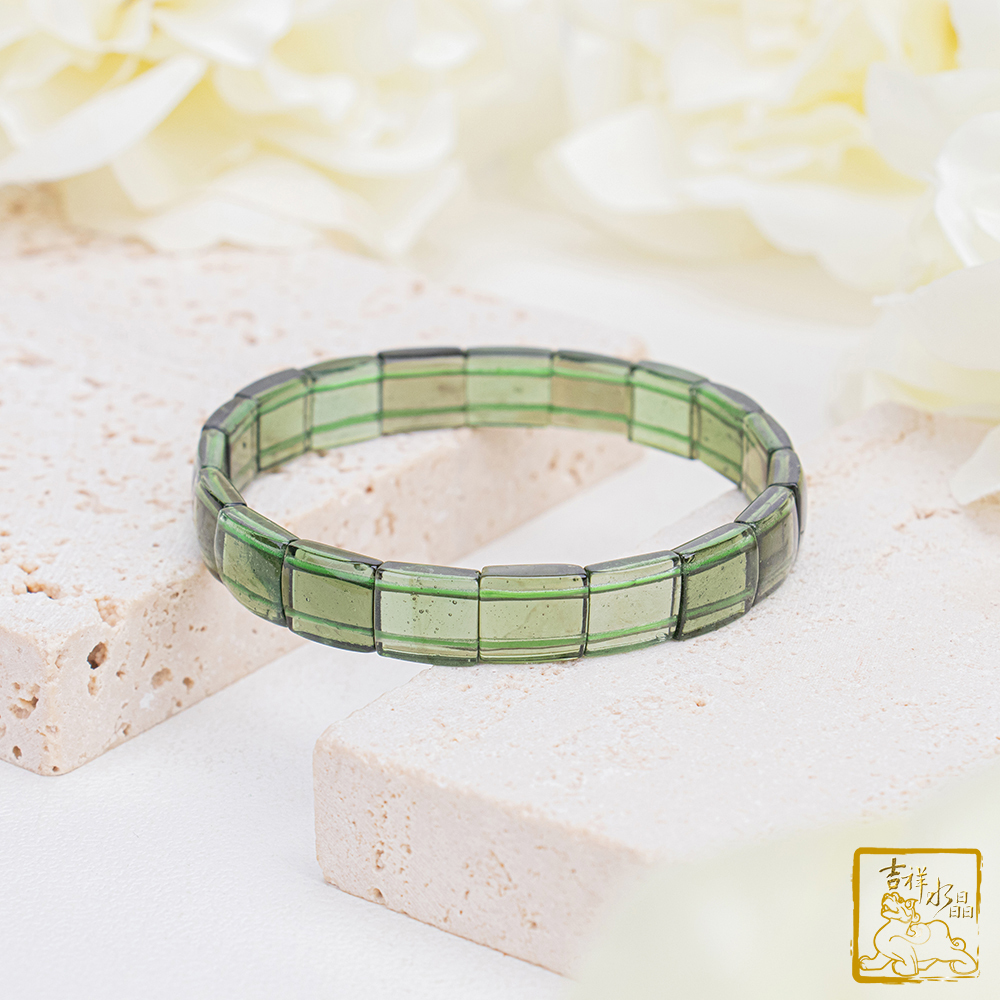 Moldavite bracelet 9.1mm (Enhanced energy)