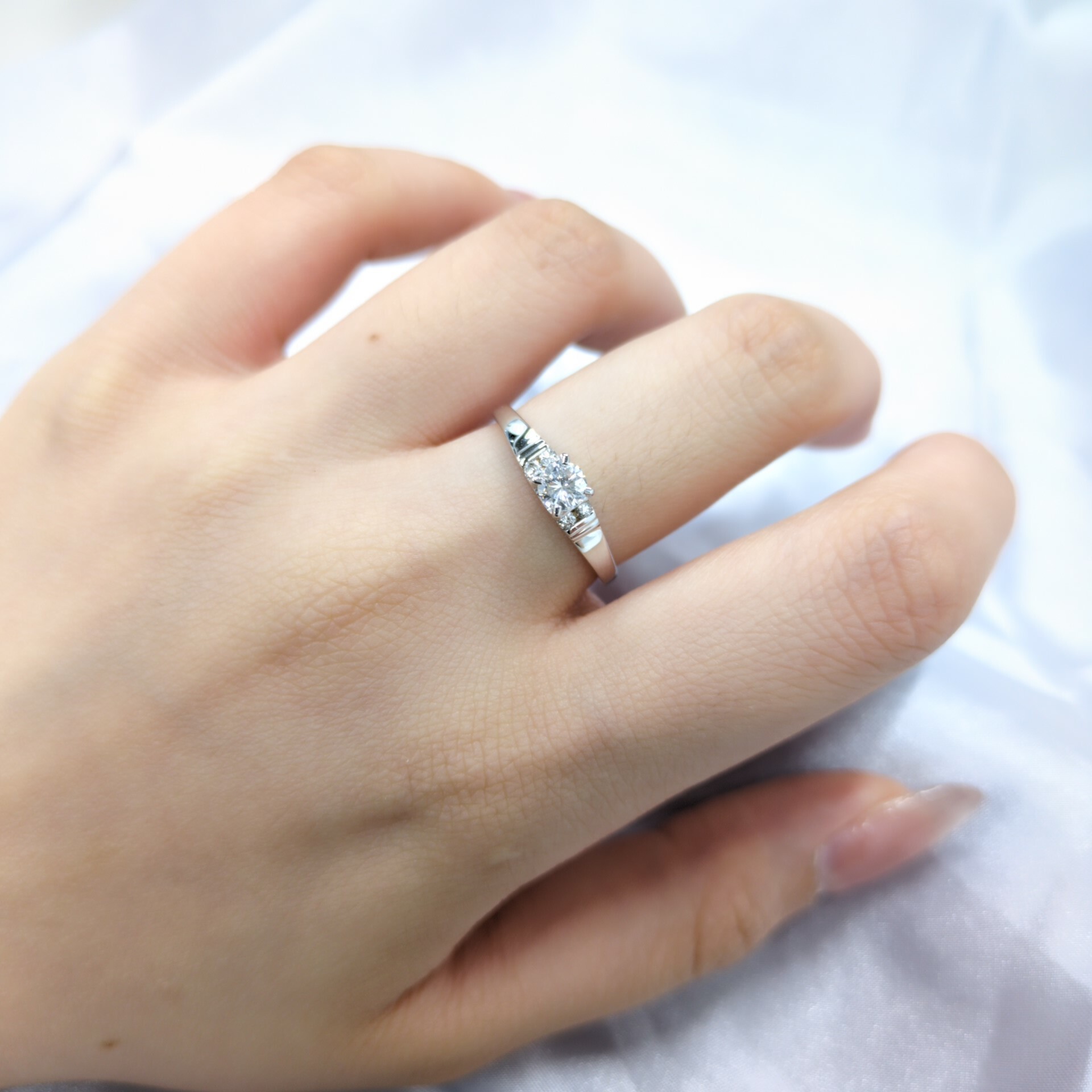 18K White Gold 0.30ct Diamond Ring