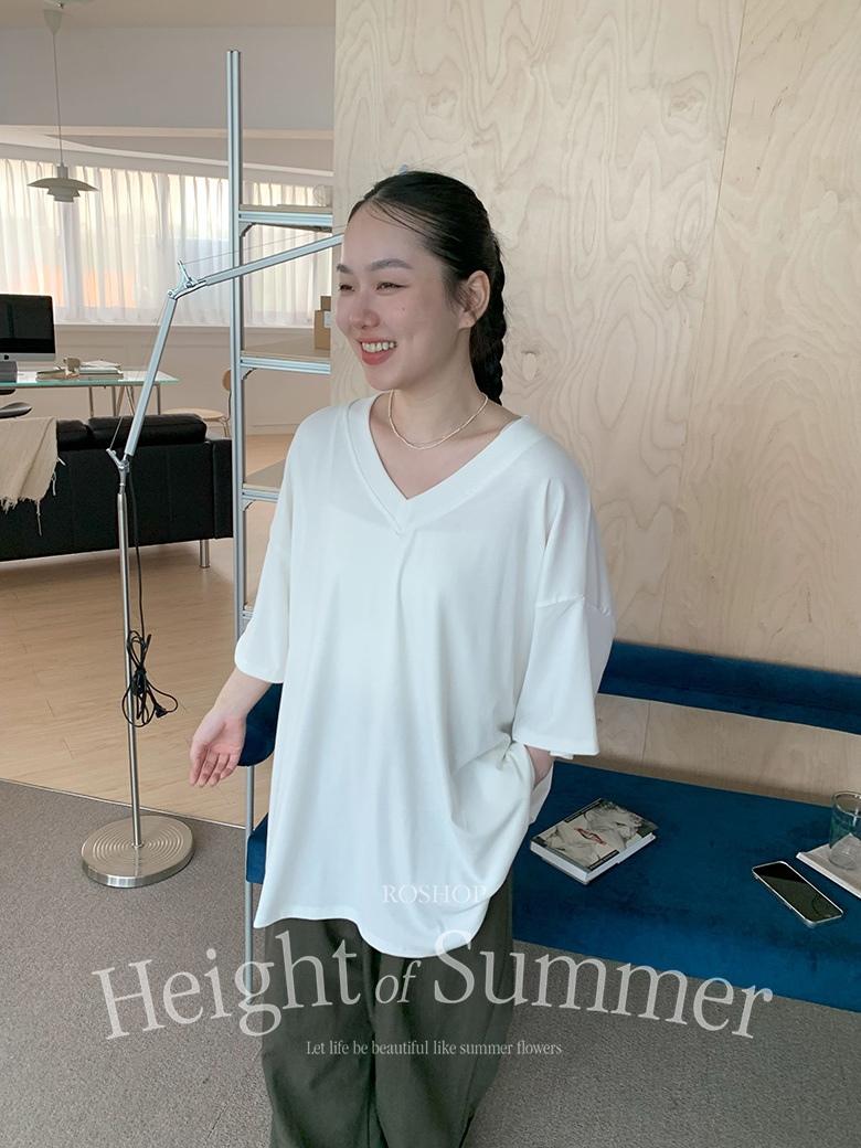 by roshop! 隨性慵懶大V領寬TEE-3色