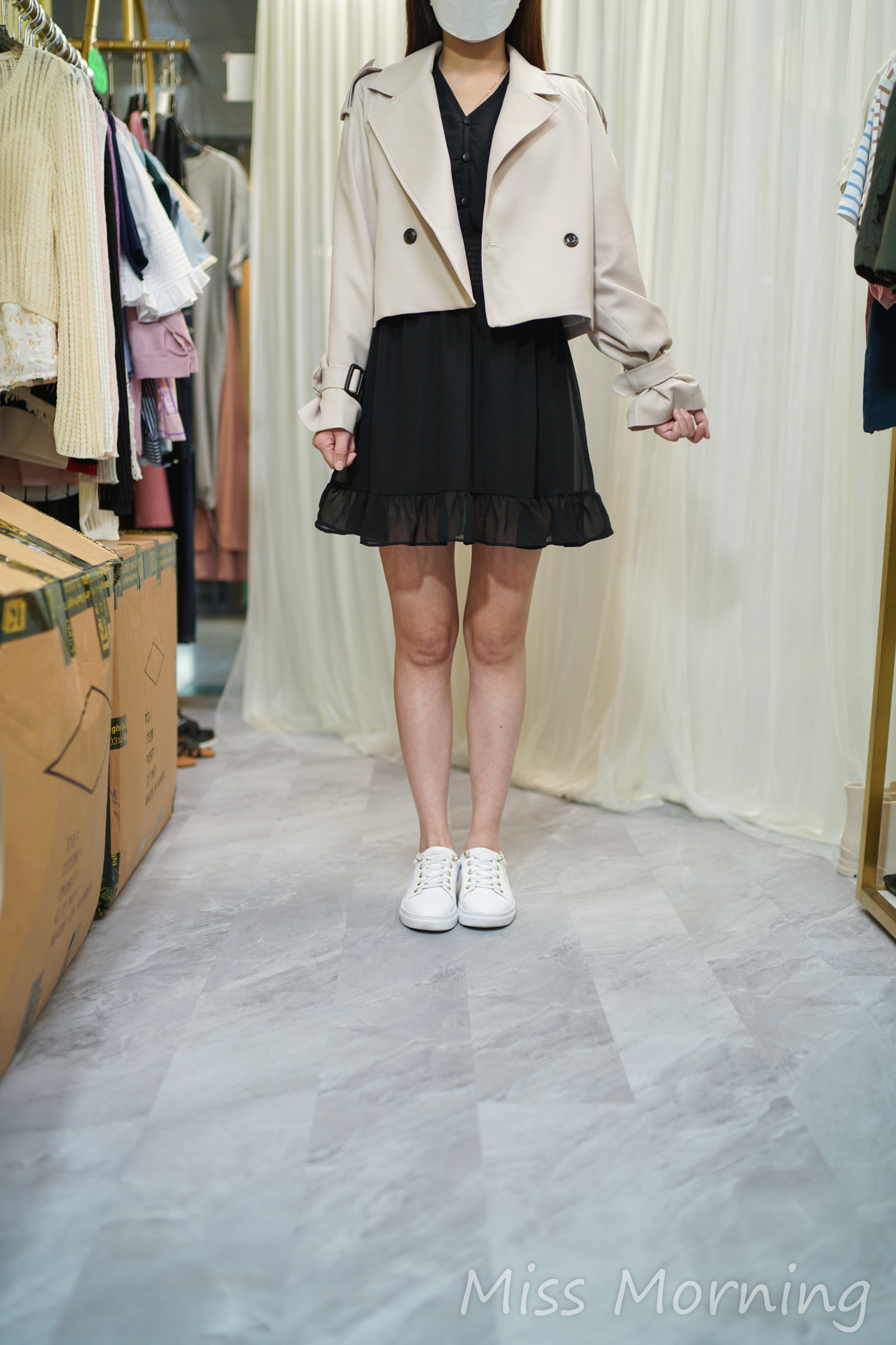 初秋中短款薄身外套(14076)