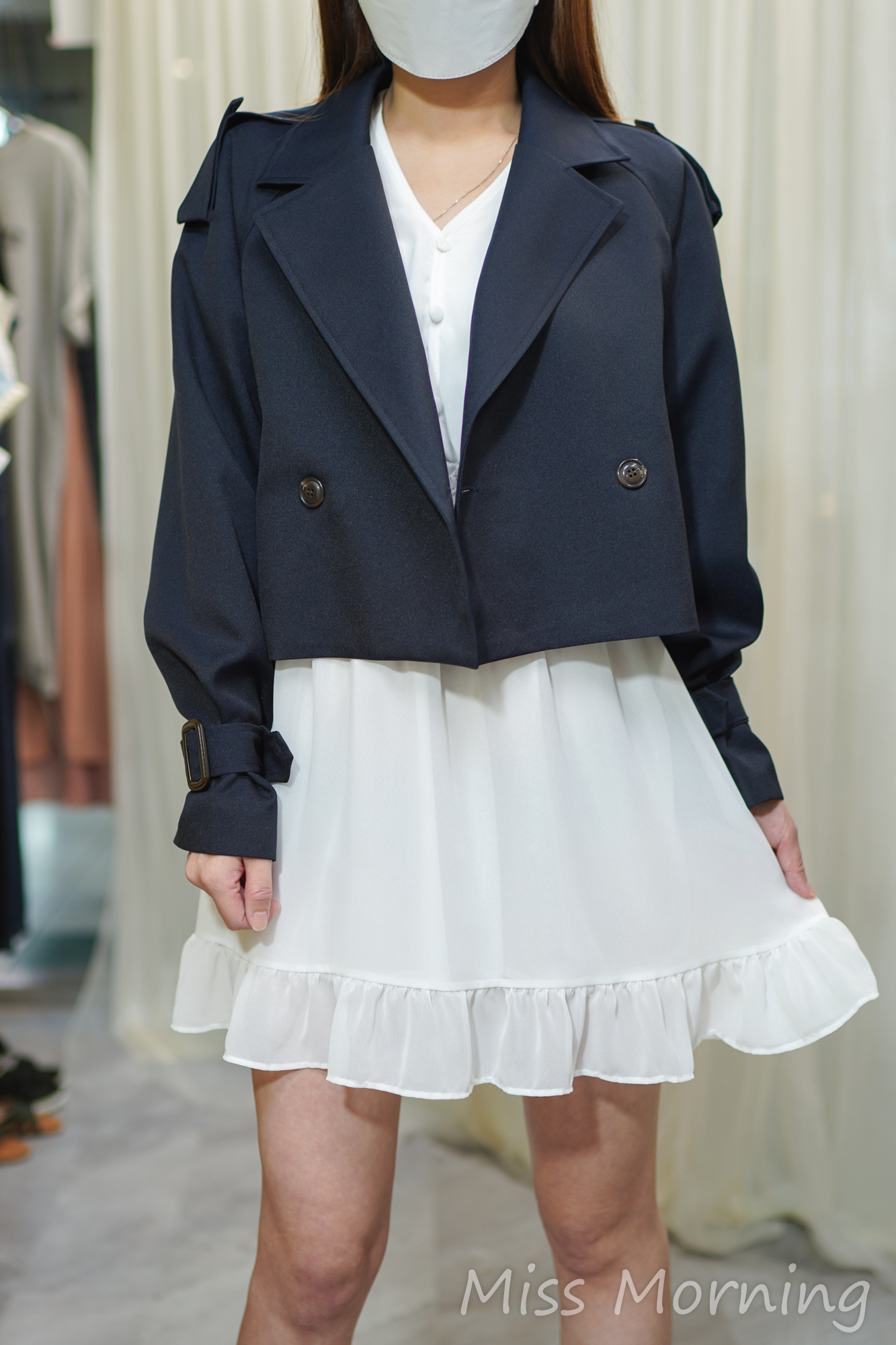 初秋中短款薄身外套(14076)