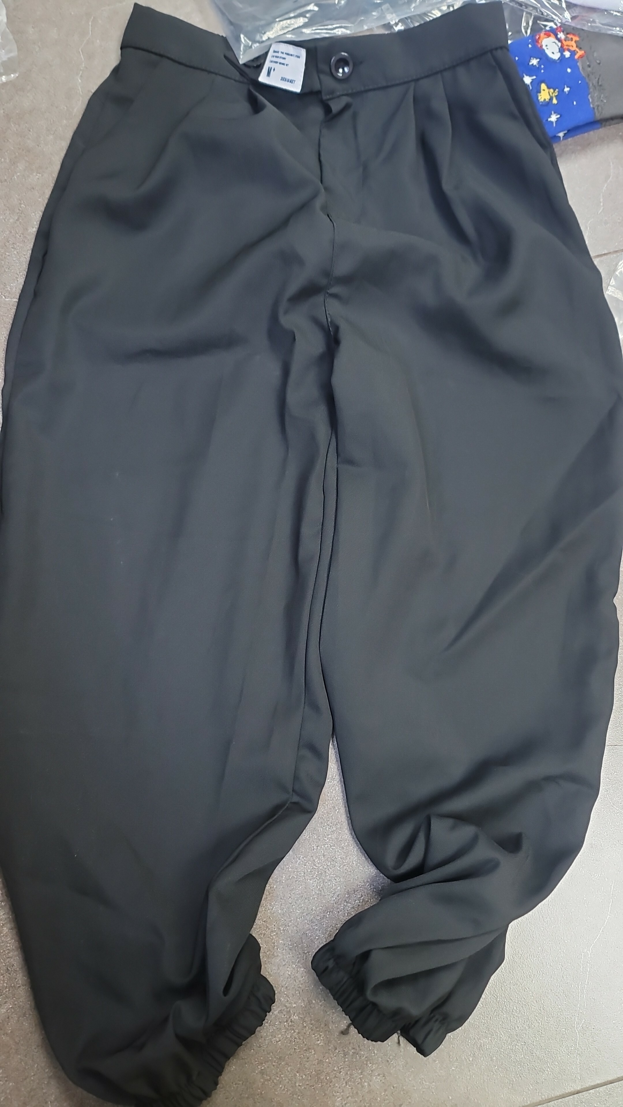 c1053**