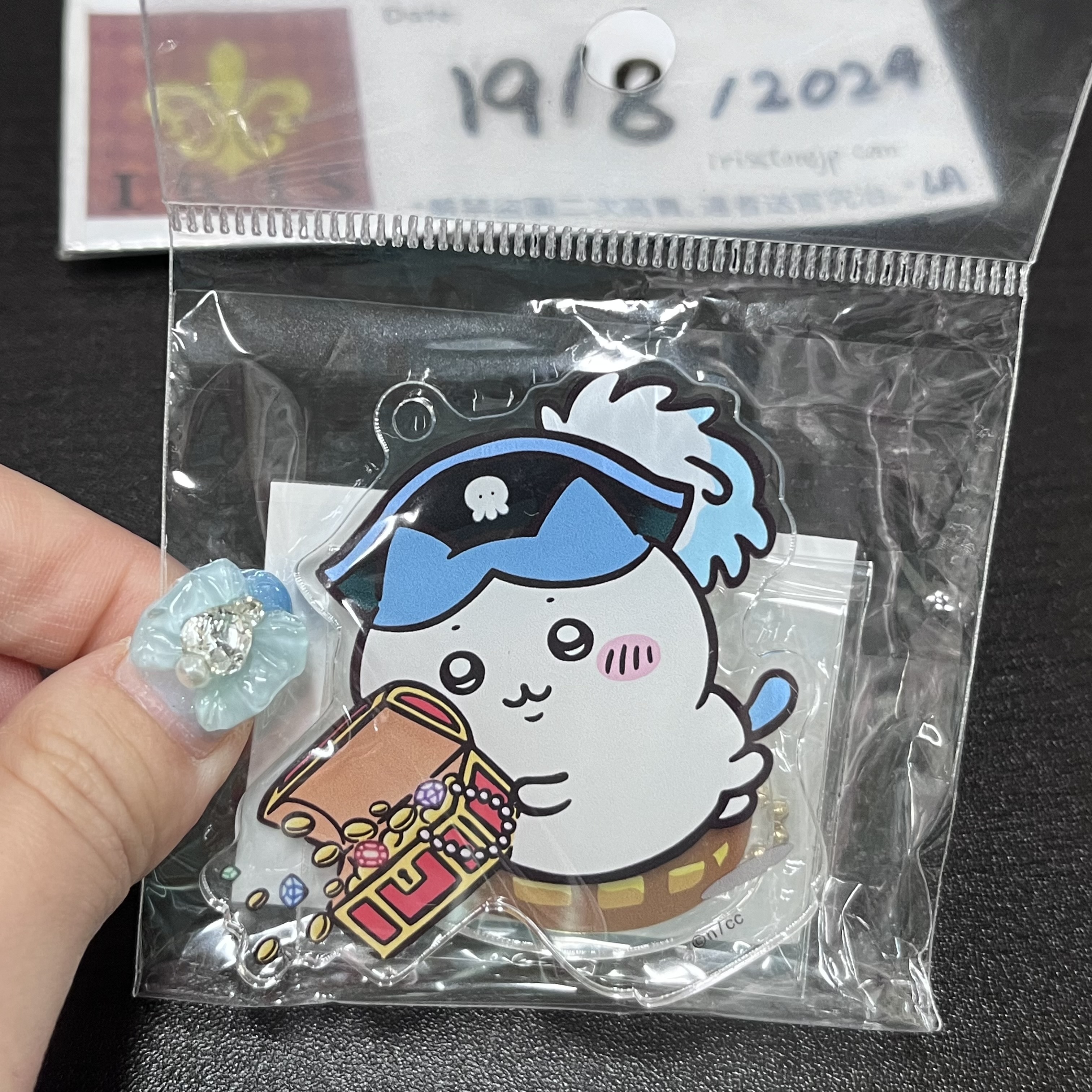 CHIIKAWA 八字貓 立牌