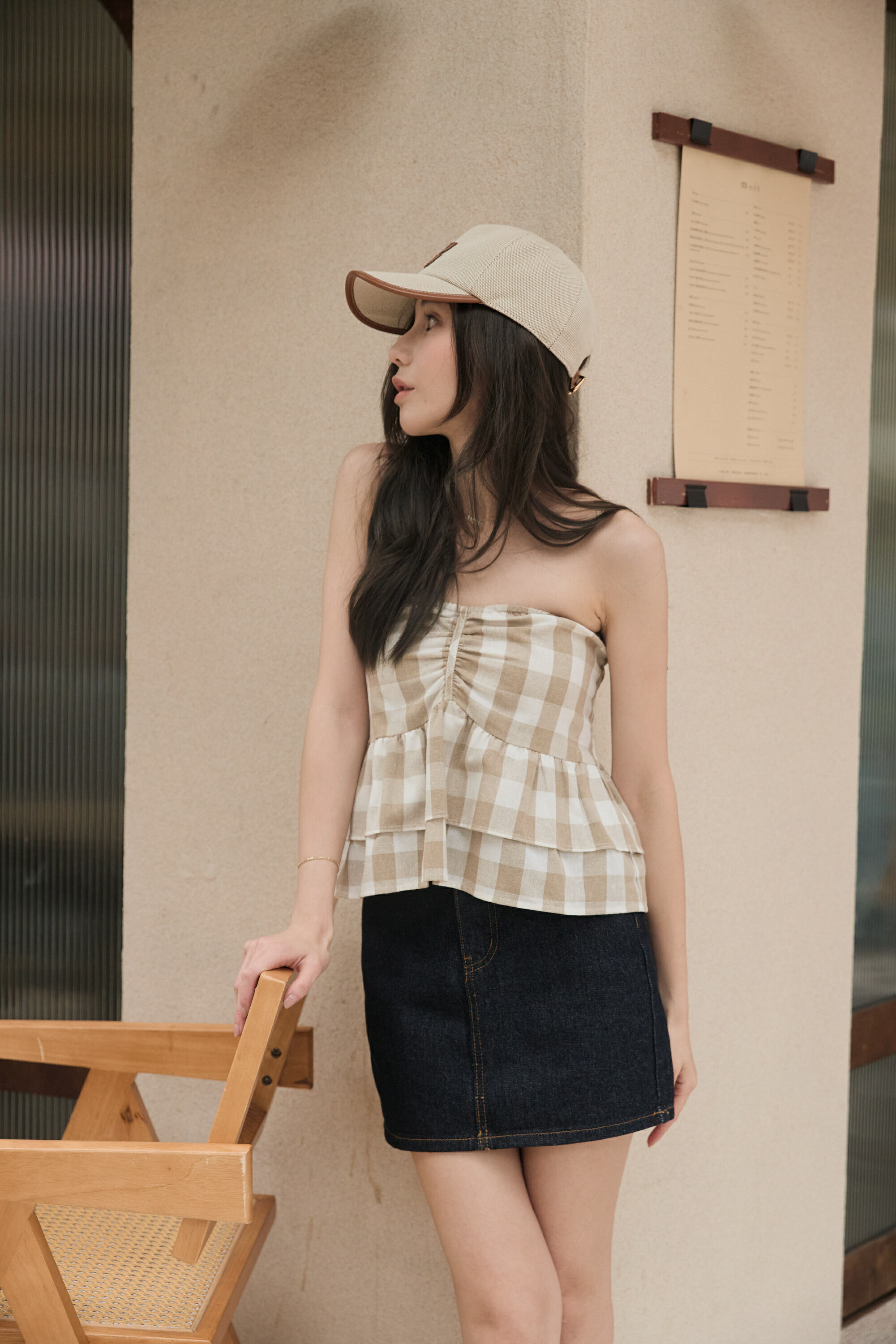 格紋棉麻平口上衣