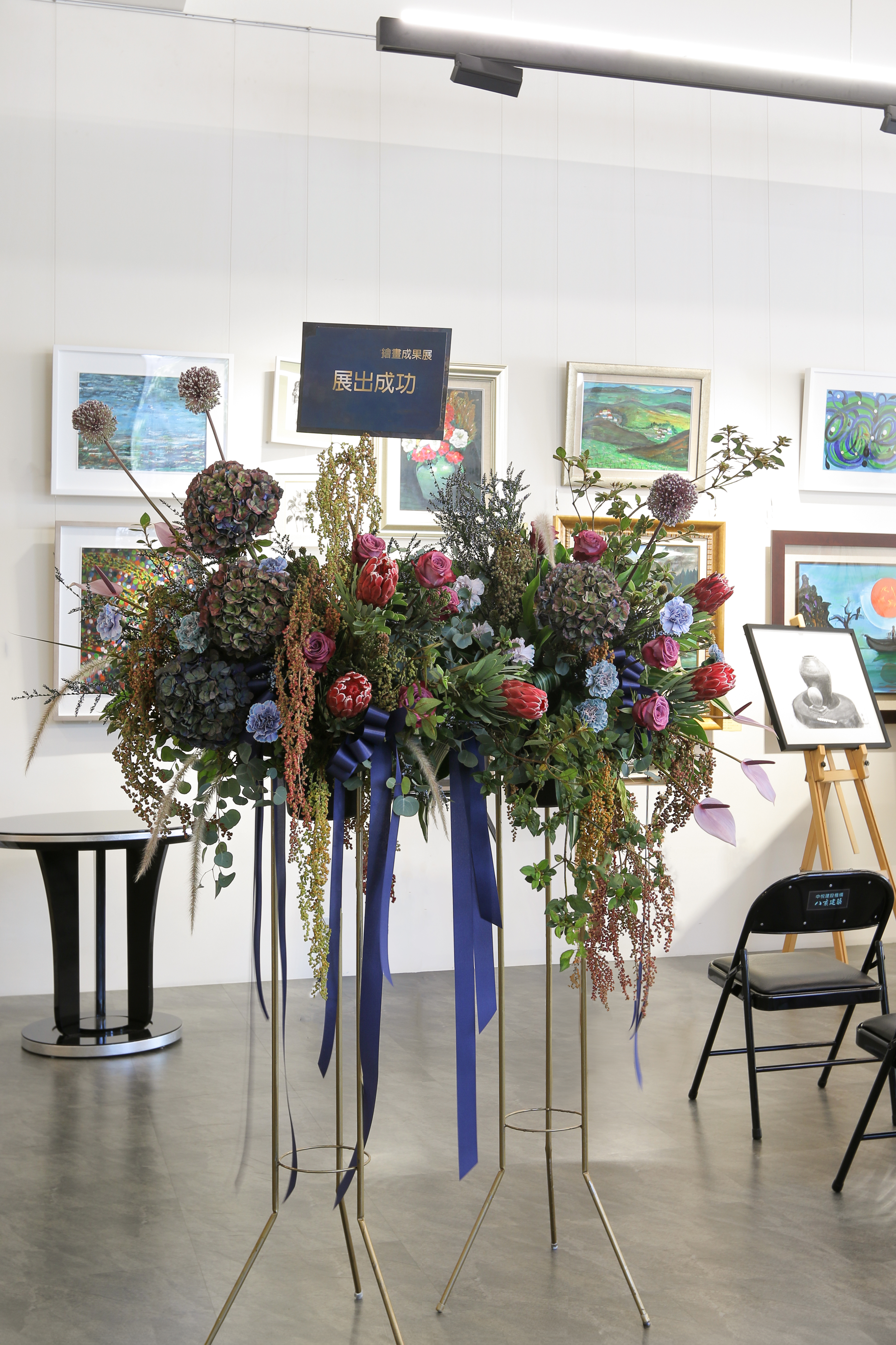 深藍序曲 · 藝術花柱