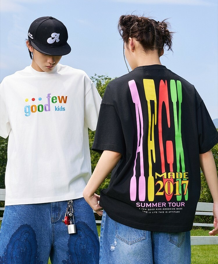 AFGK font contrasting color print LOGO short sleeves T A FEW GOOD KIDS