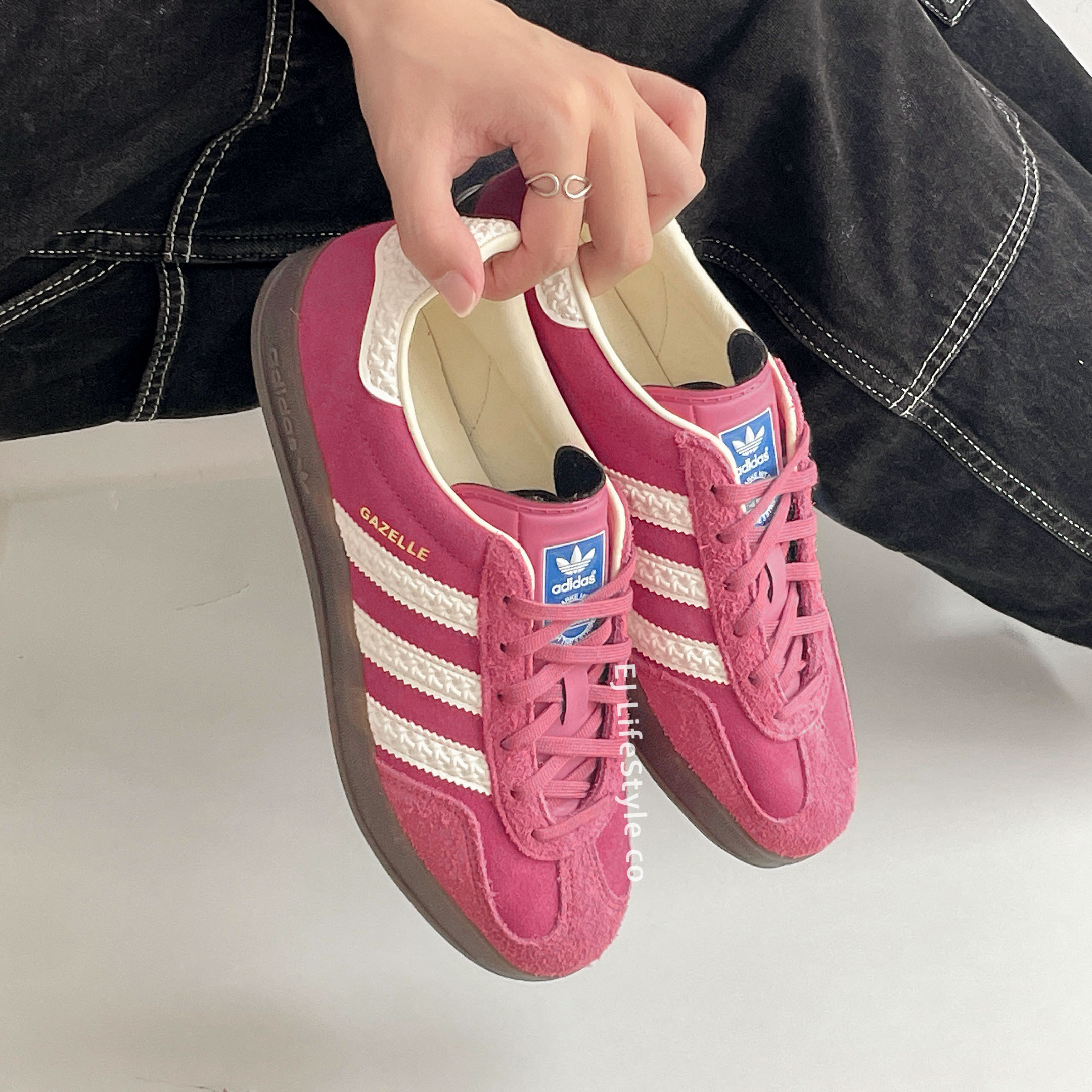 ADIDAS GAZELLE INDOOR 草莓粉 樹莓粉 粉紅 草莓熊 奶油白 浮雕 焦糖底 男女鞋 IF1809 / 現貨