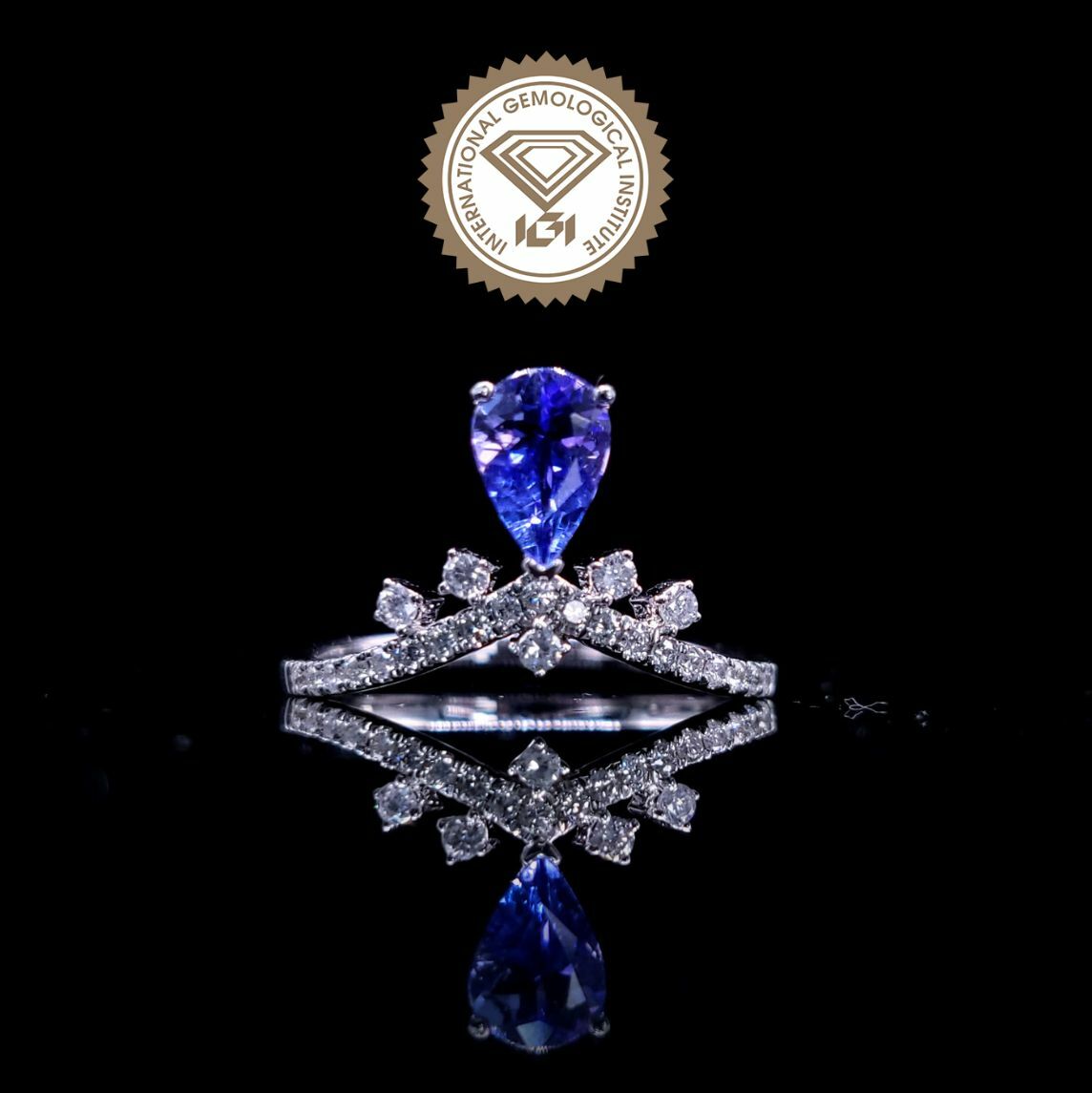 18K White Gold 0.69ct Tanzanite and Diamond Ring