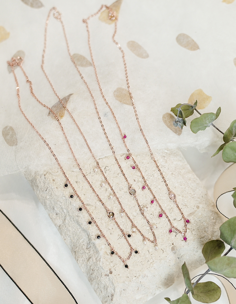 925 純銀迷你Disco天然石小圓框項鍊✦桃紅