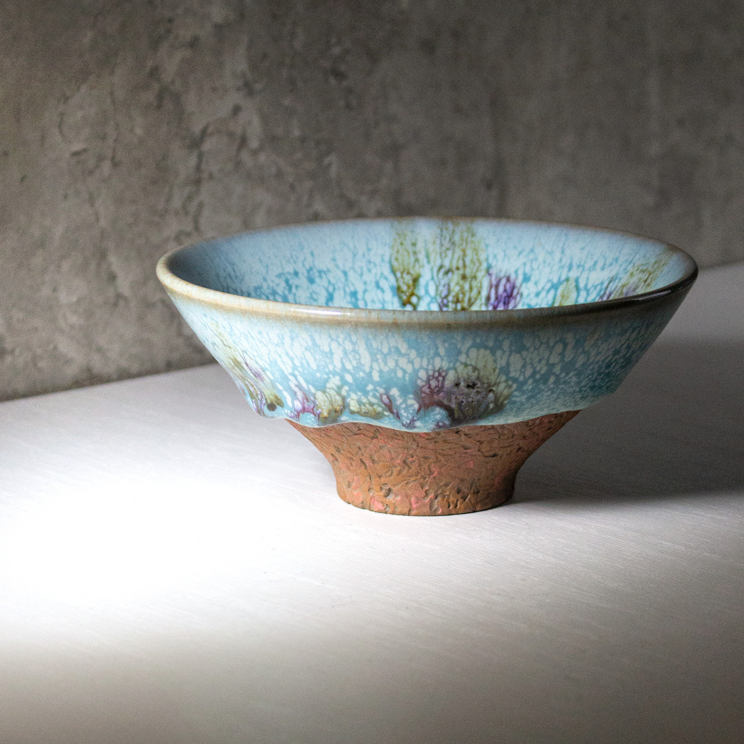 碧藍流釉紅妝斗笠碗