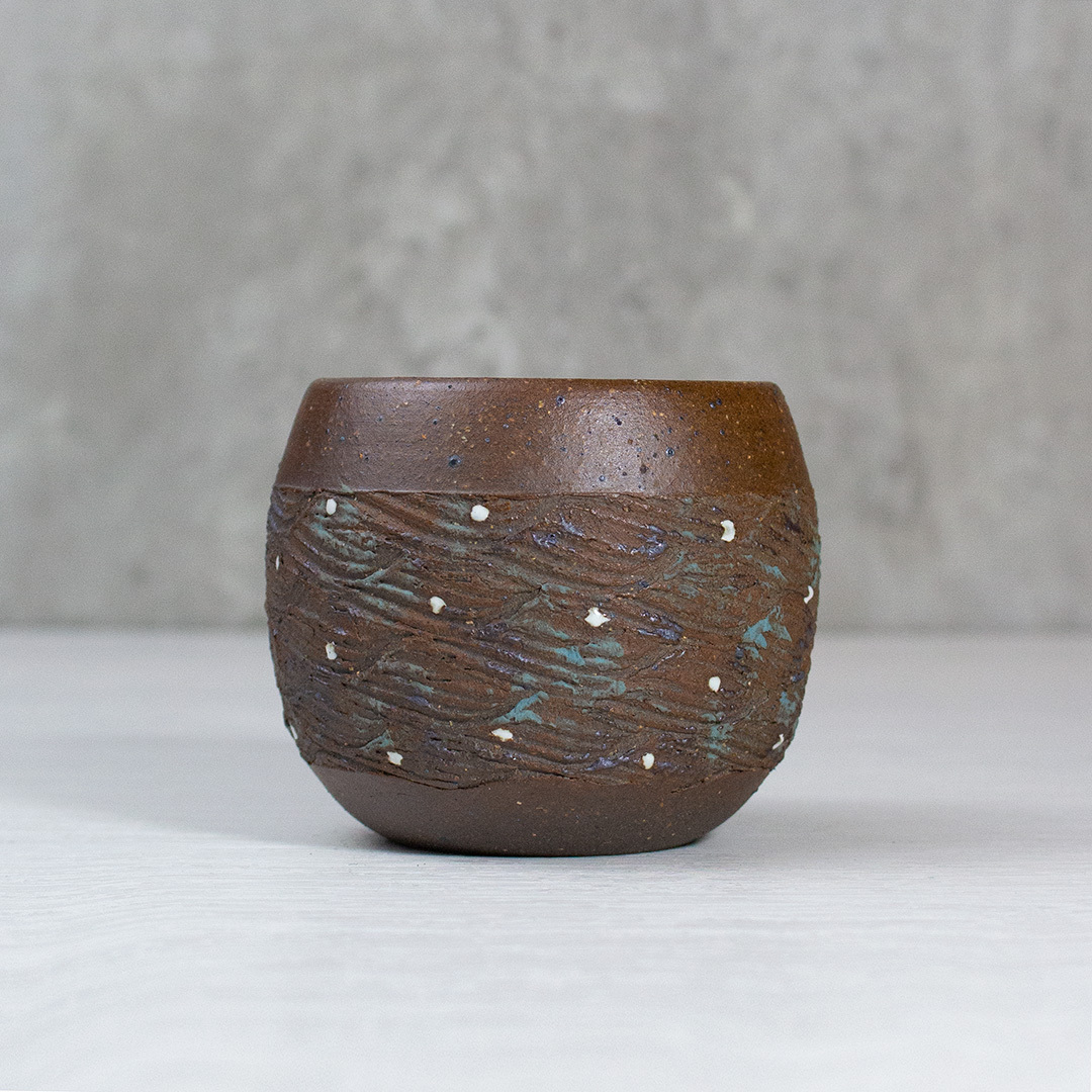 銅韻星點青波品茗杯