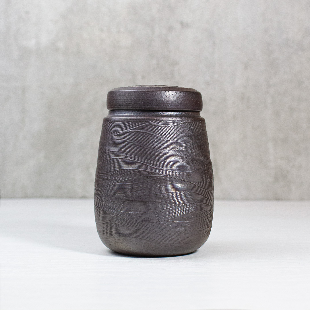 落花千絲銅韻茶葉罐