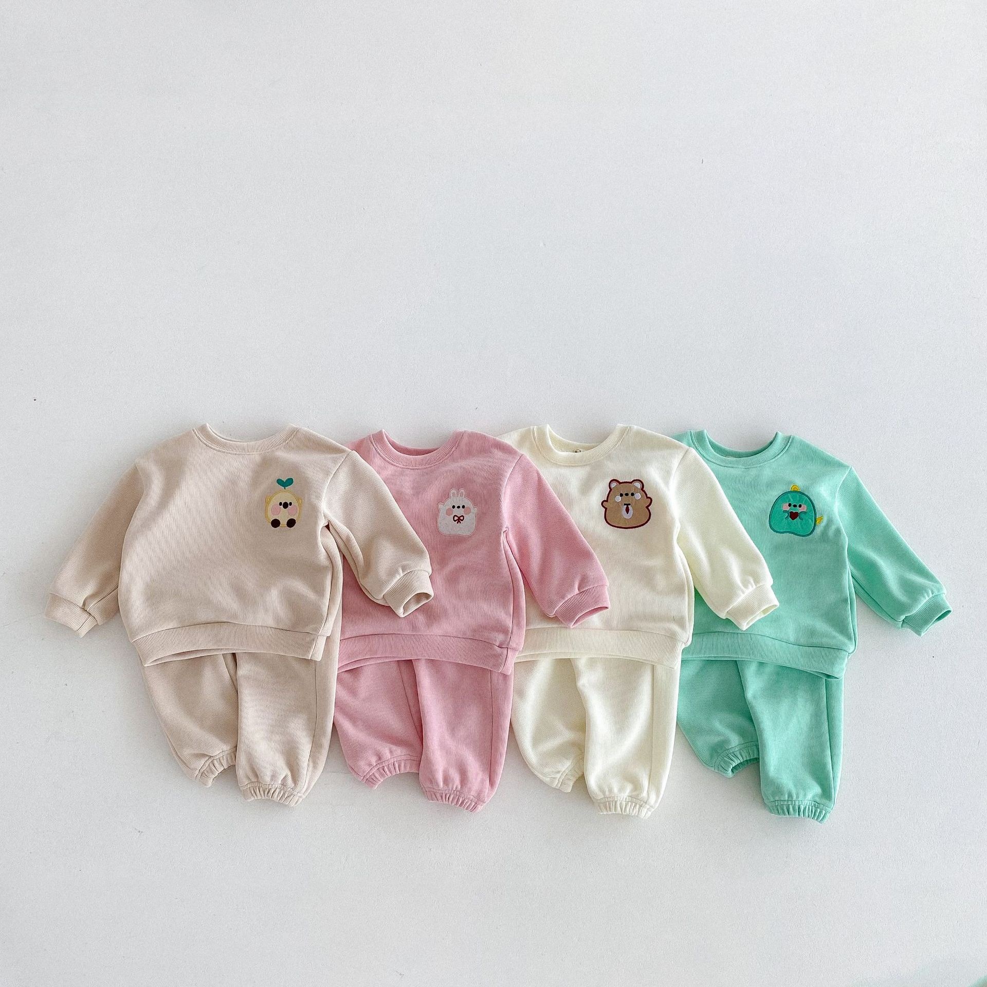 四色軟糖色可愛萌套裝