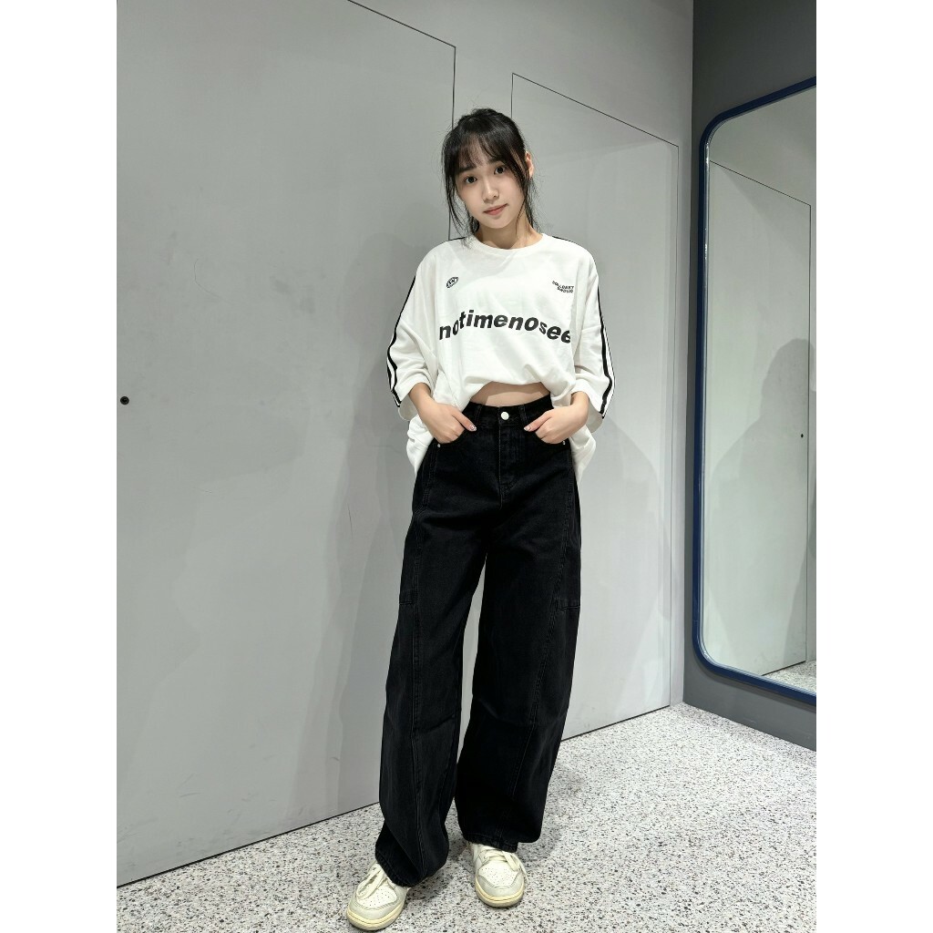 10381 彎刀牛仔褲