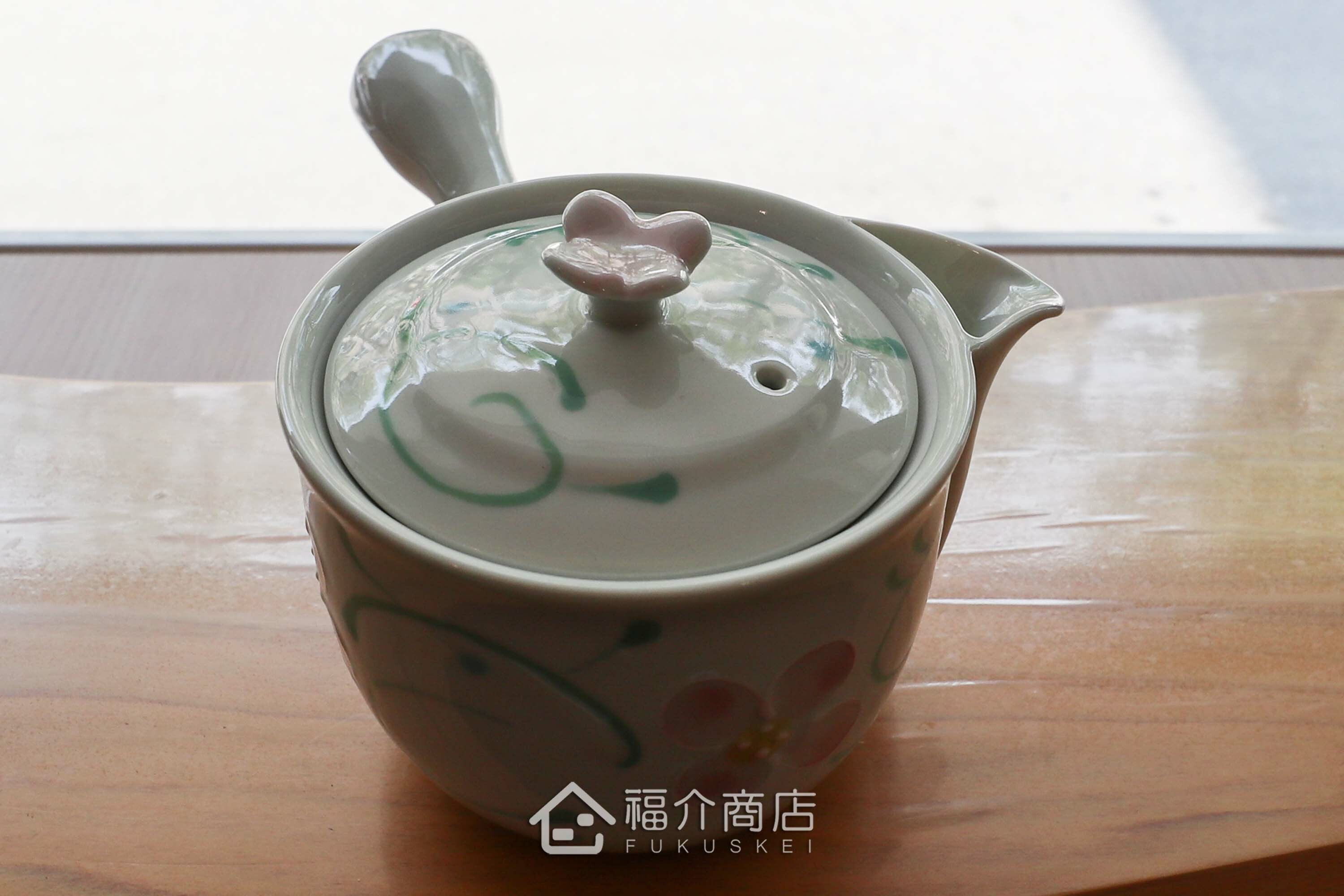 泡茶用的日本陶壺