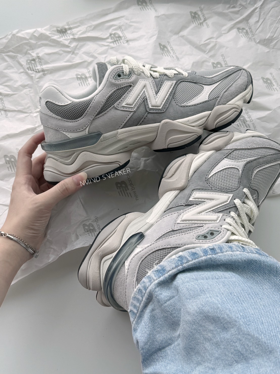 <快速出貨> New Balance 9060 復古灰