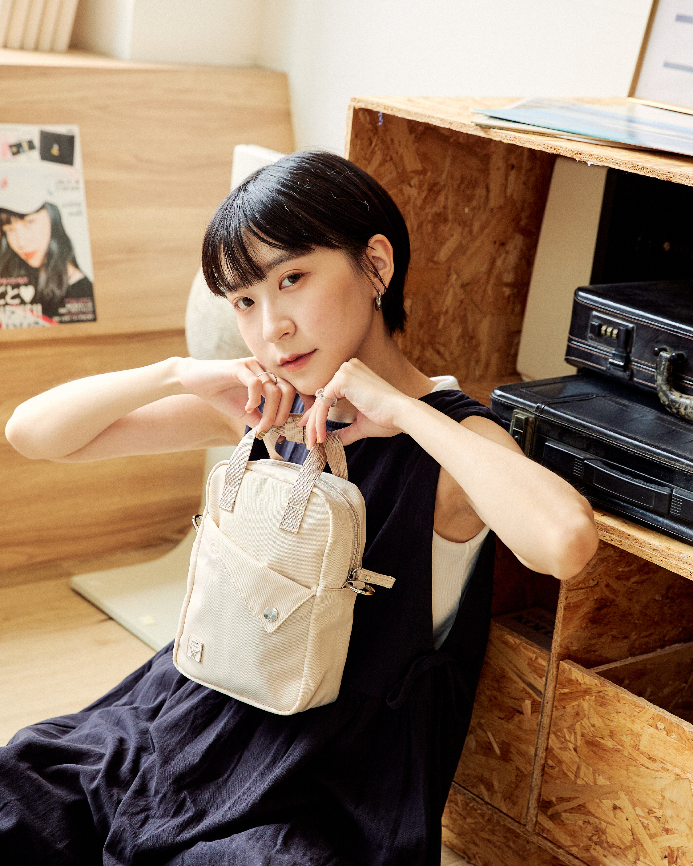 冰磚手提斜背小包 (3色) | NETTA