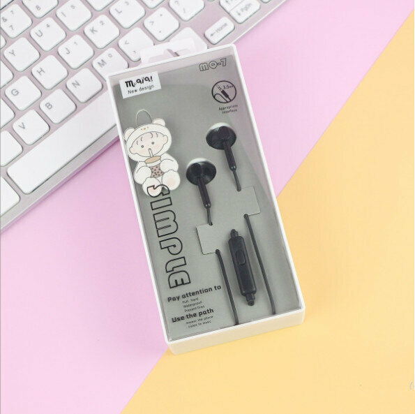 Over-ear in-line cartoon headphones with microphone (black)