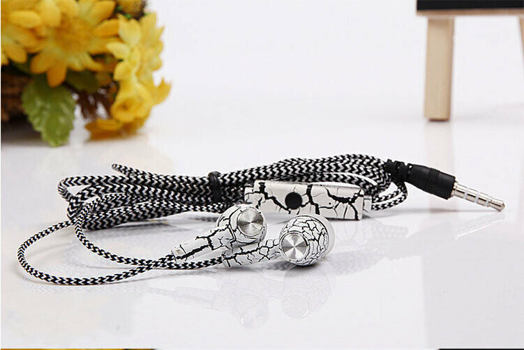 Heavy bass crackle headphones with microphone, in-ear mobile phone headphones, nylon braided wire headphones (white)