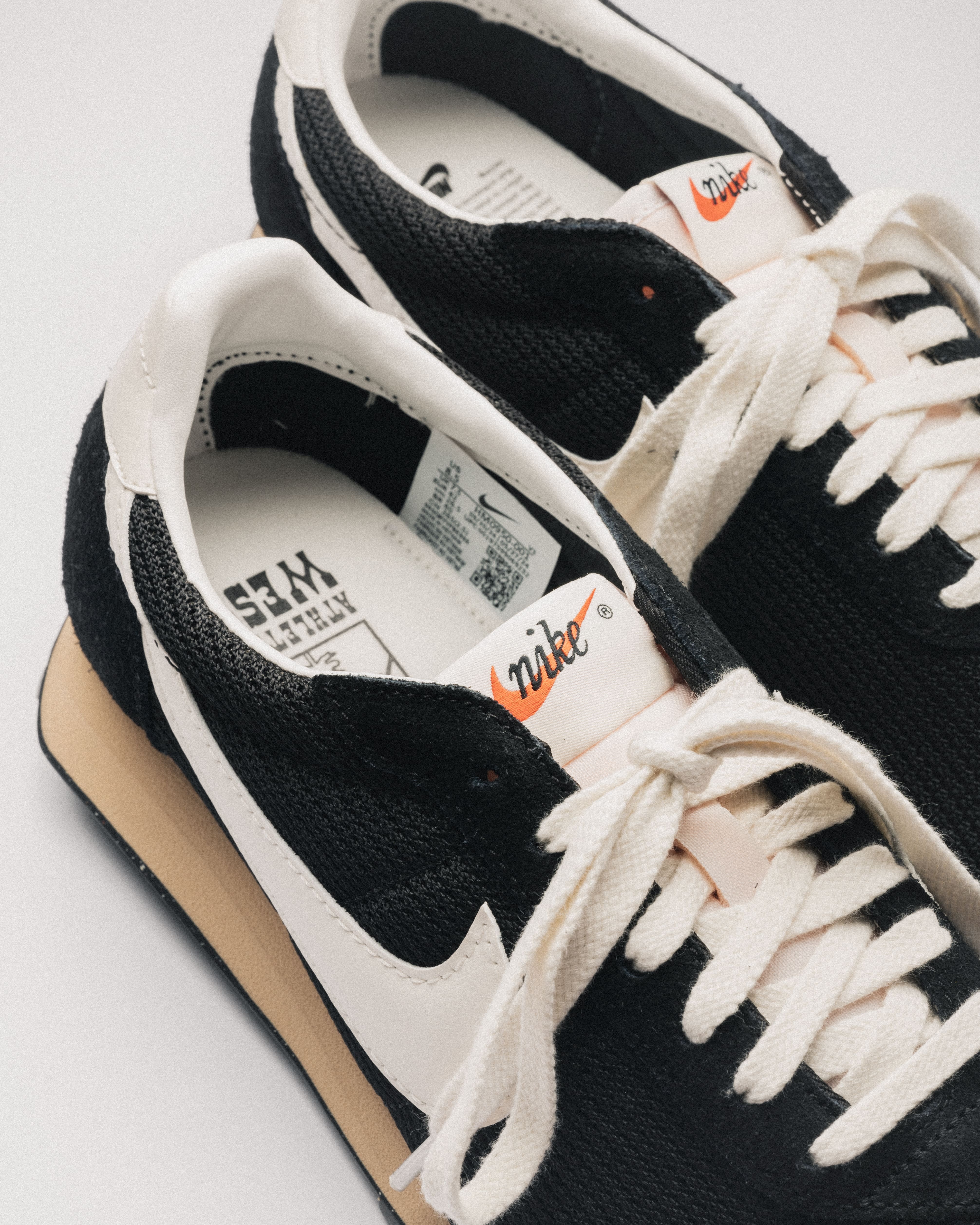 靴 HM0950-001 NIKE LD-1000 BLACK/SAIL 27.5 Sneakers Nike LD-1000 'Black Sail' (HM0950-001) | WSS