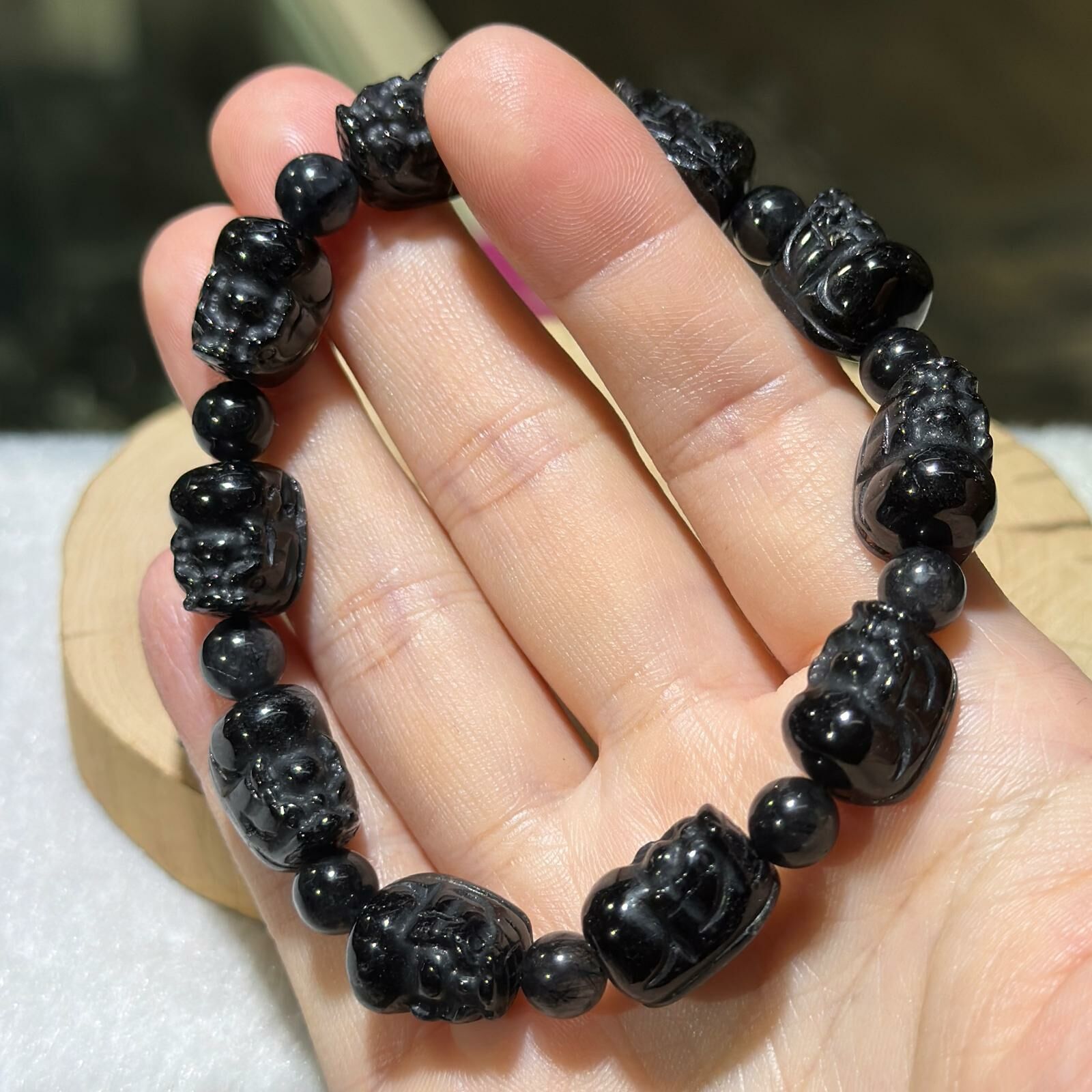 黑髮晶貔貅手串 10.5 mm +/-