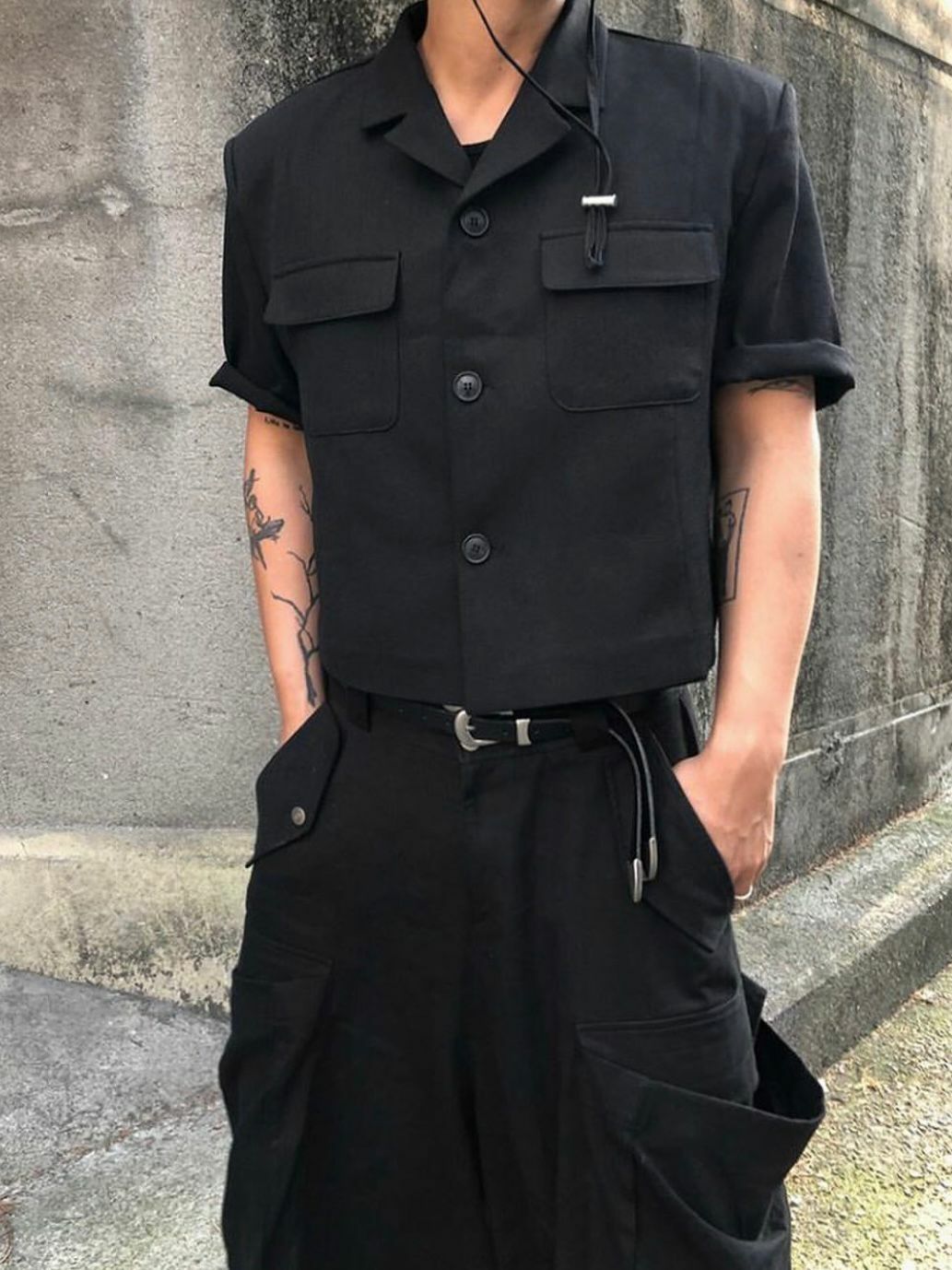 淨色短袖短身西裝褸 taptaptap-056JK