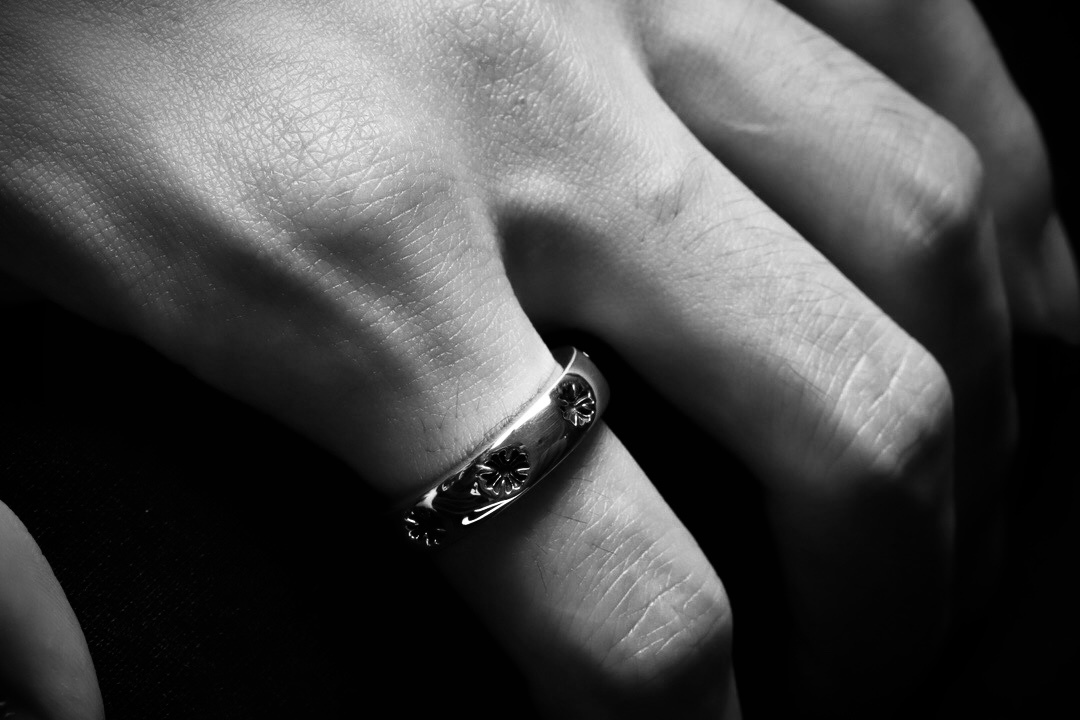 Chrome Hearts Plus Band Ring