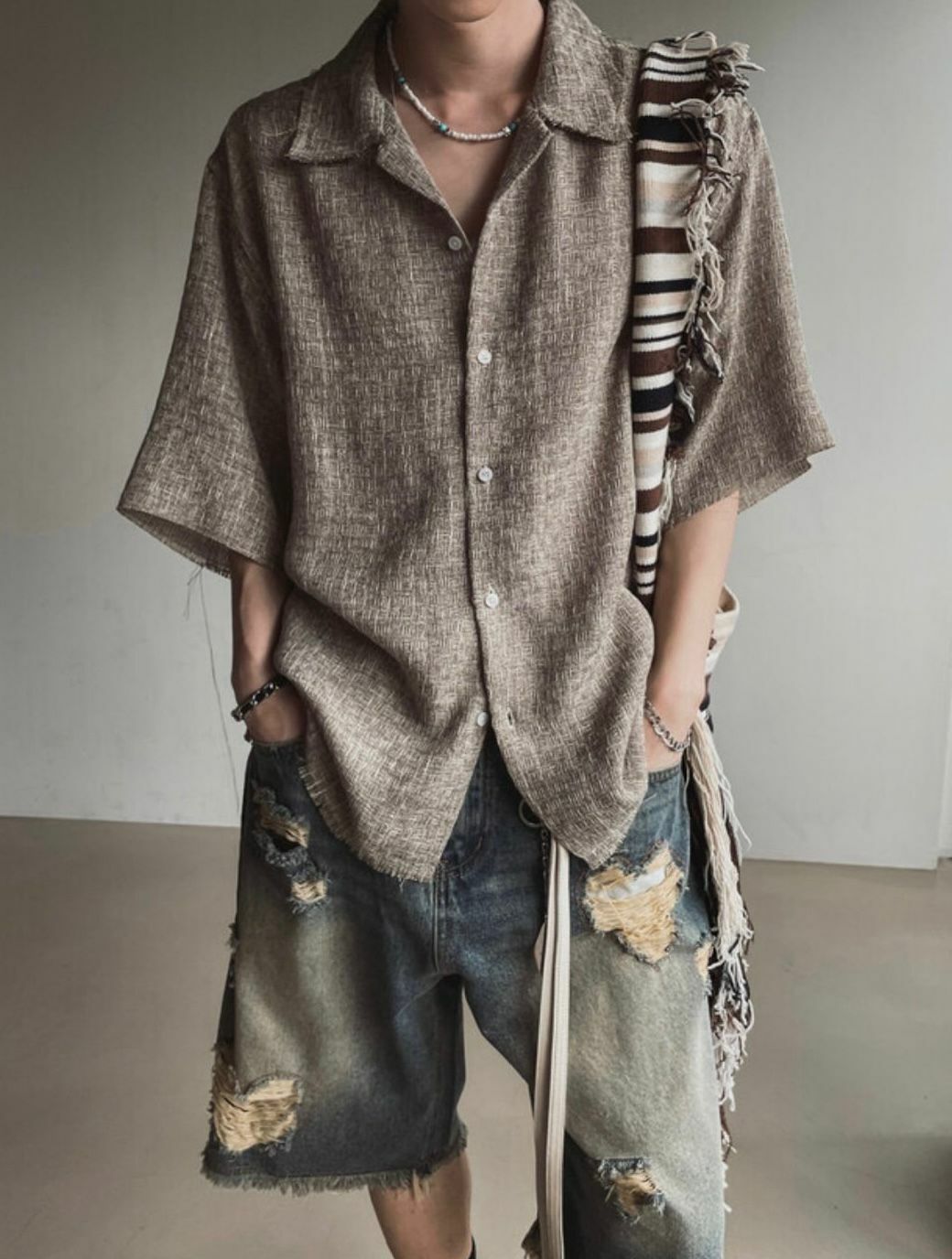 淨色暗紋短袖恤衫 OWN-044S