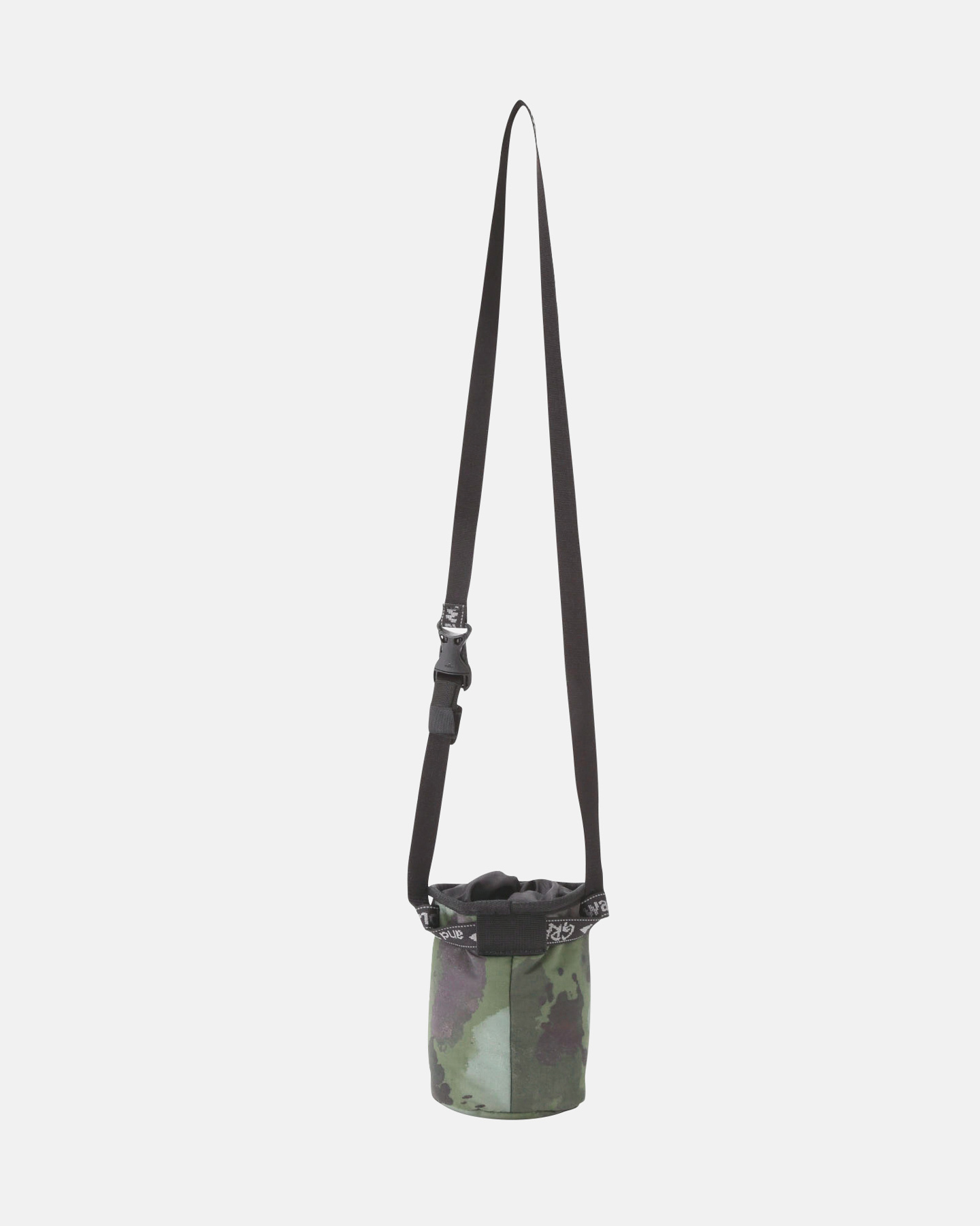 GRAMICCI X AND WANDER PADDED CHALK POUCH