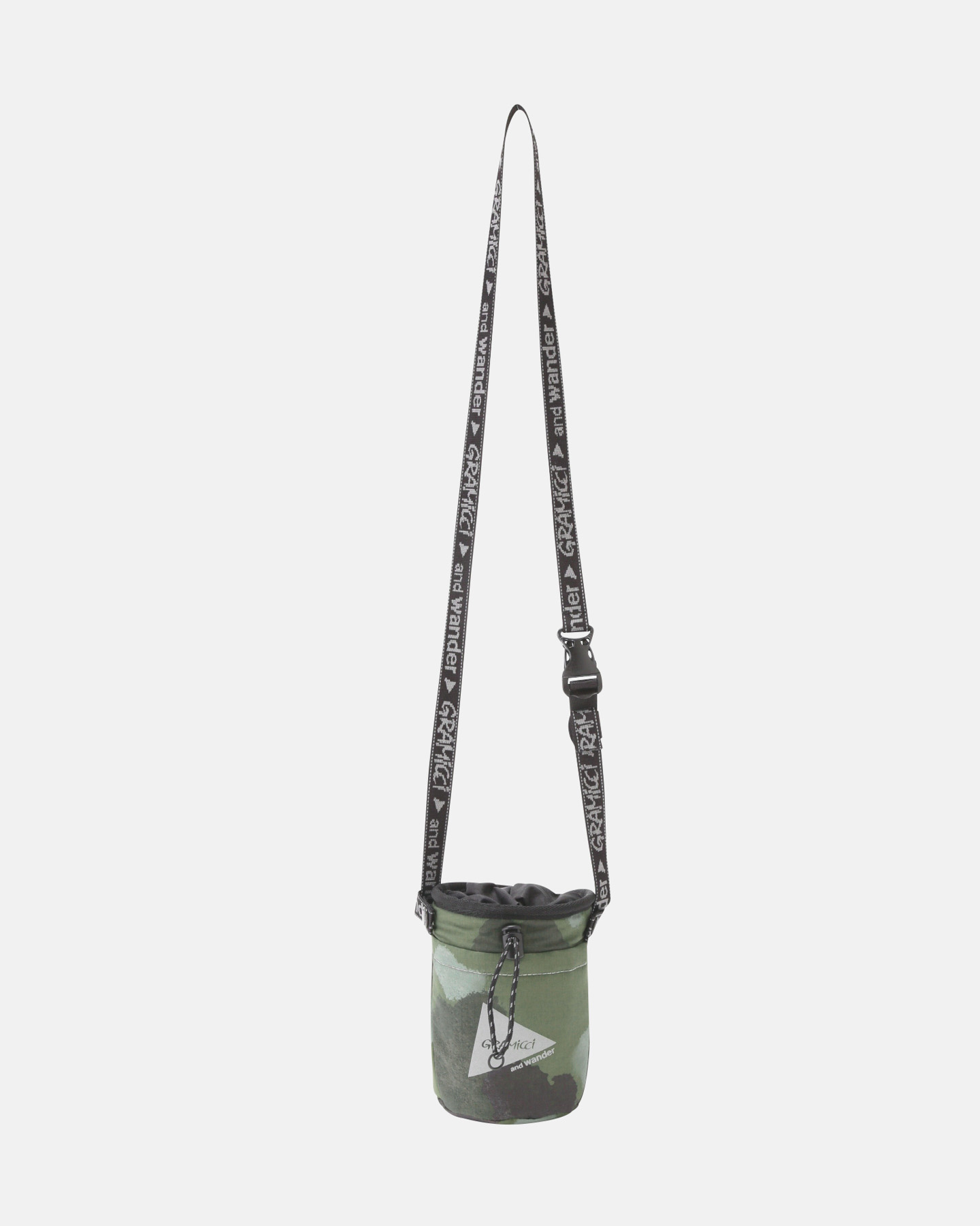 GRAMICCI X AND WANDER PADDED CHALK POUCH