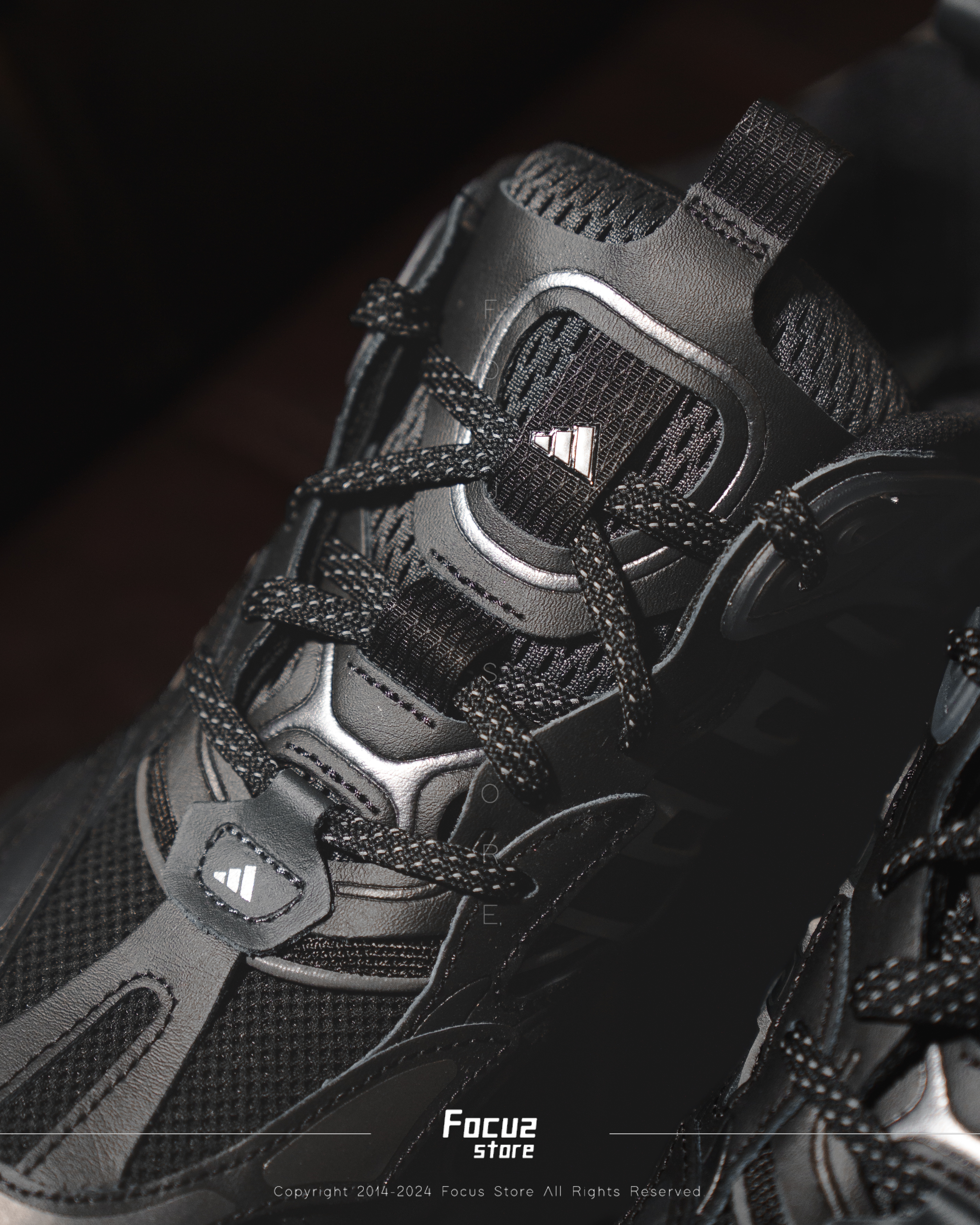 Focus Store】預購Adidas XLG Runner Deluxe Focus Store】預購Adidas XLG Runner Deluxe