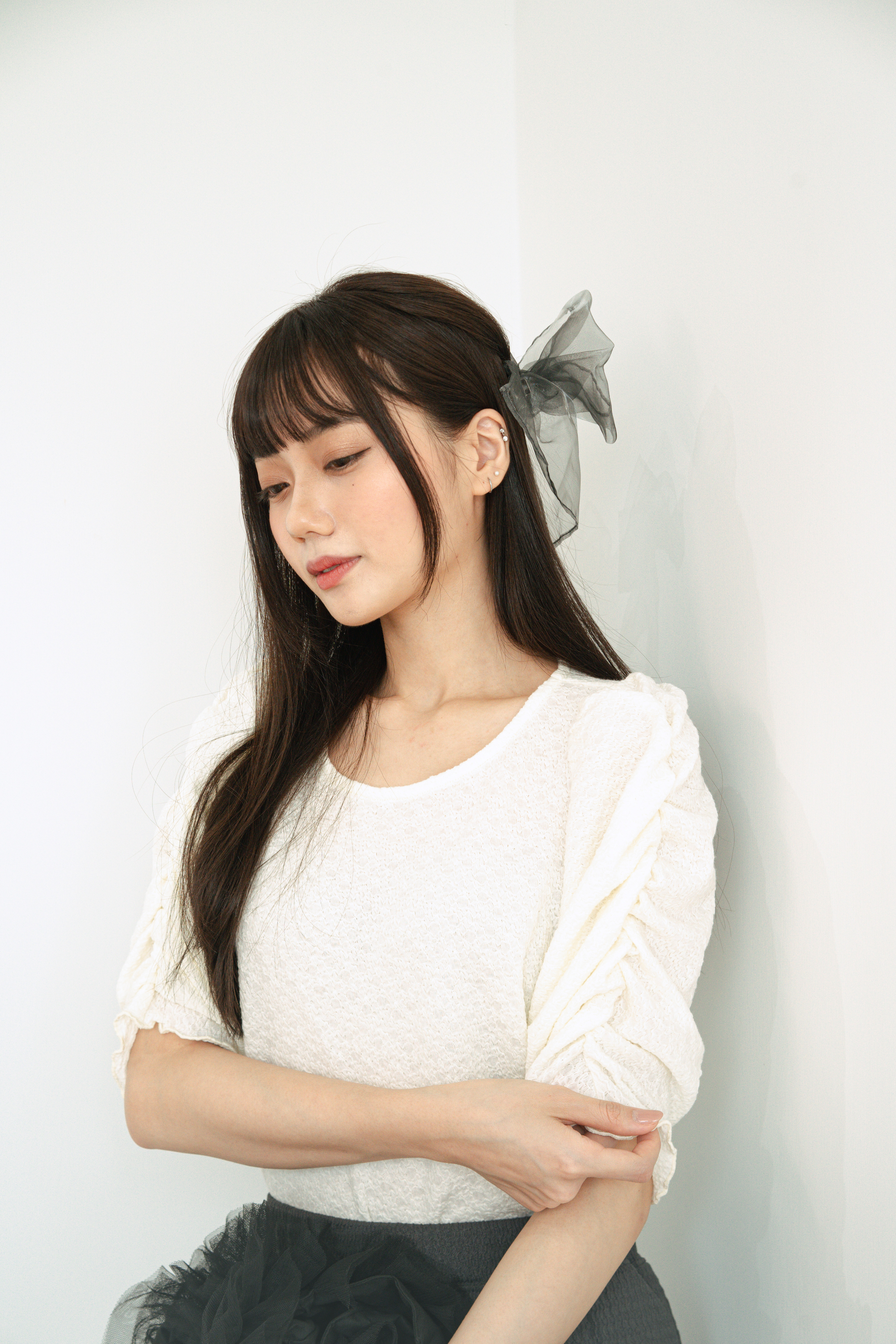 法式泡泡袖米白紋理上衣 - 10257