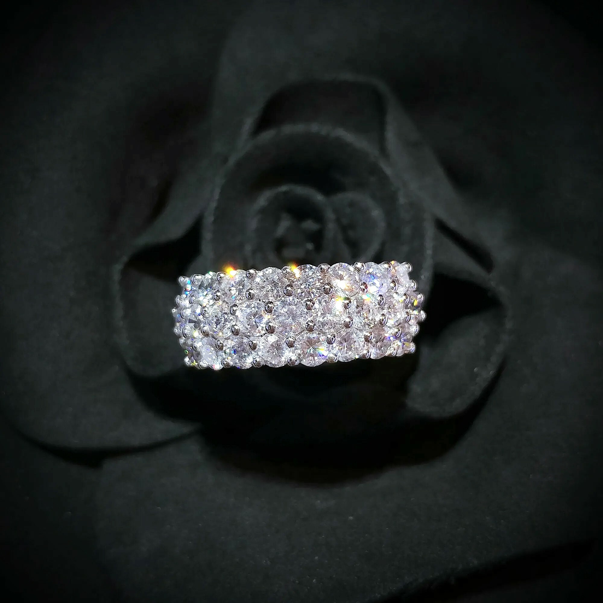 18K White Gold 2.07ct Diamond Ring