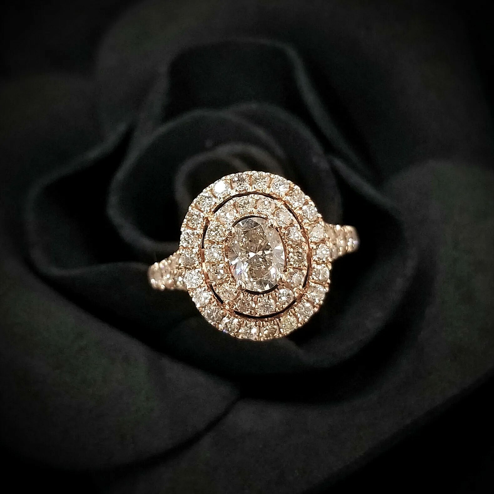 18K Rose Gold 1.33ct Oval Cut Diamond Ring