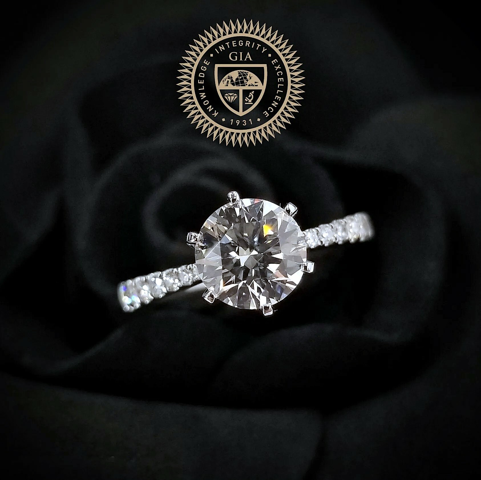 18K White Gold 1.34ct Diamond Ring