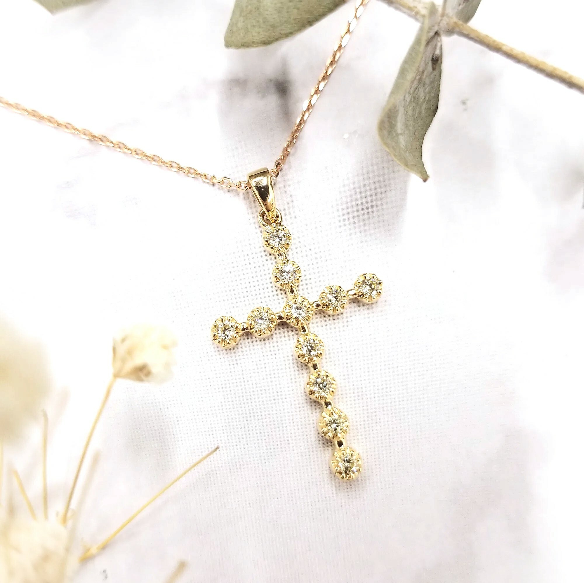 全新18K黃金28份鑽石吊墜