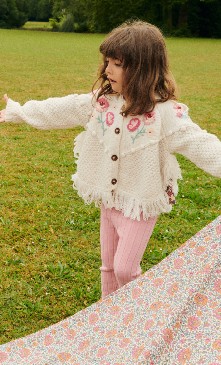 預購𓂃LOUISEMISHA│Clara Cape經典連帽刺繡斗篷．Cream