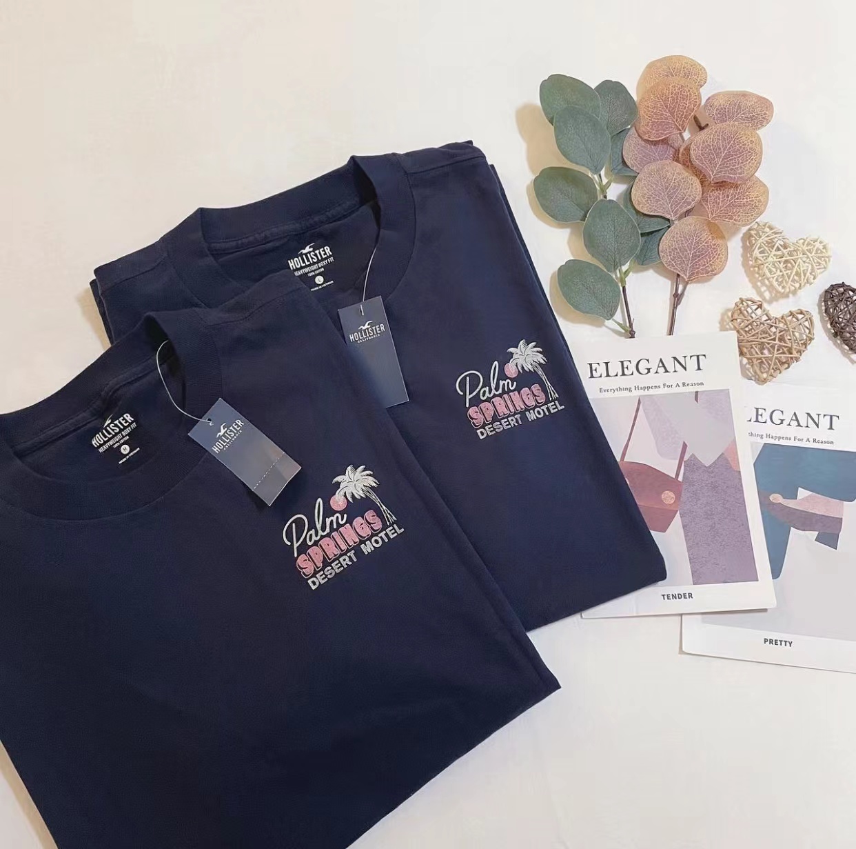 HOLLISTER BACK PRINT TEE