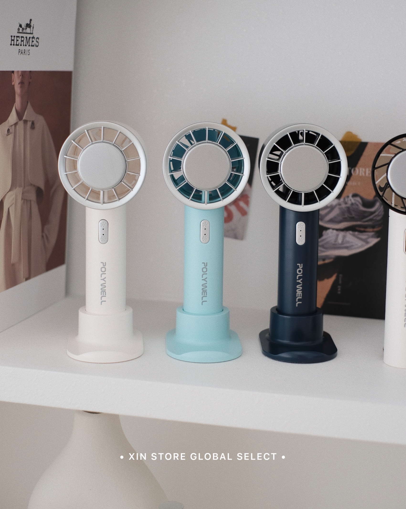 <夏日外出神器>Polywell  手持 冰敷 隨身 風扇 電風扇 製冷 3段風速 掛鉤 底座 三色