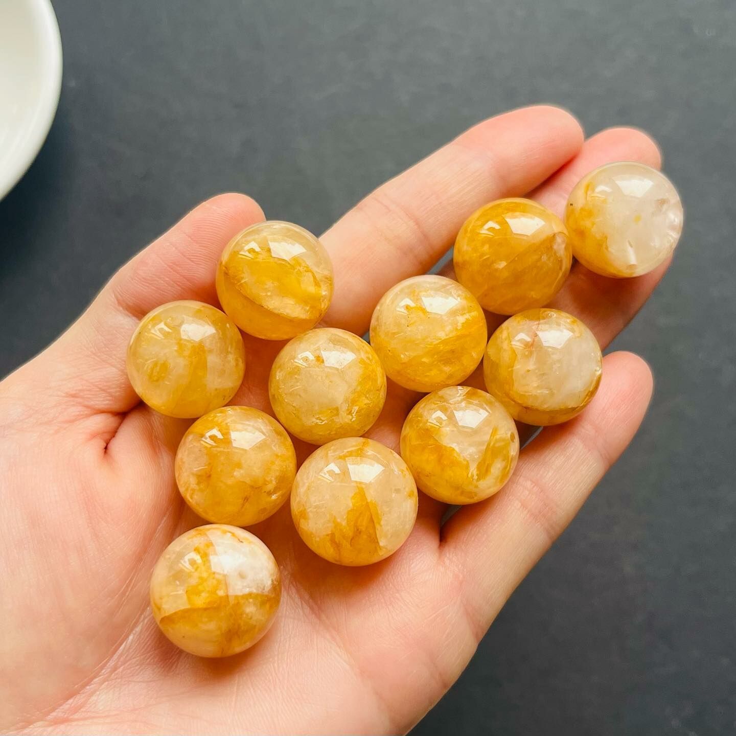 [原石] 黃金療癒者 /黃膠花 （通孔）